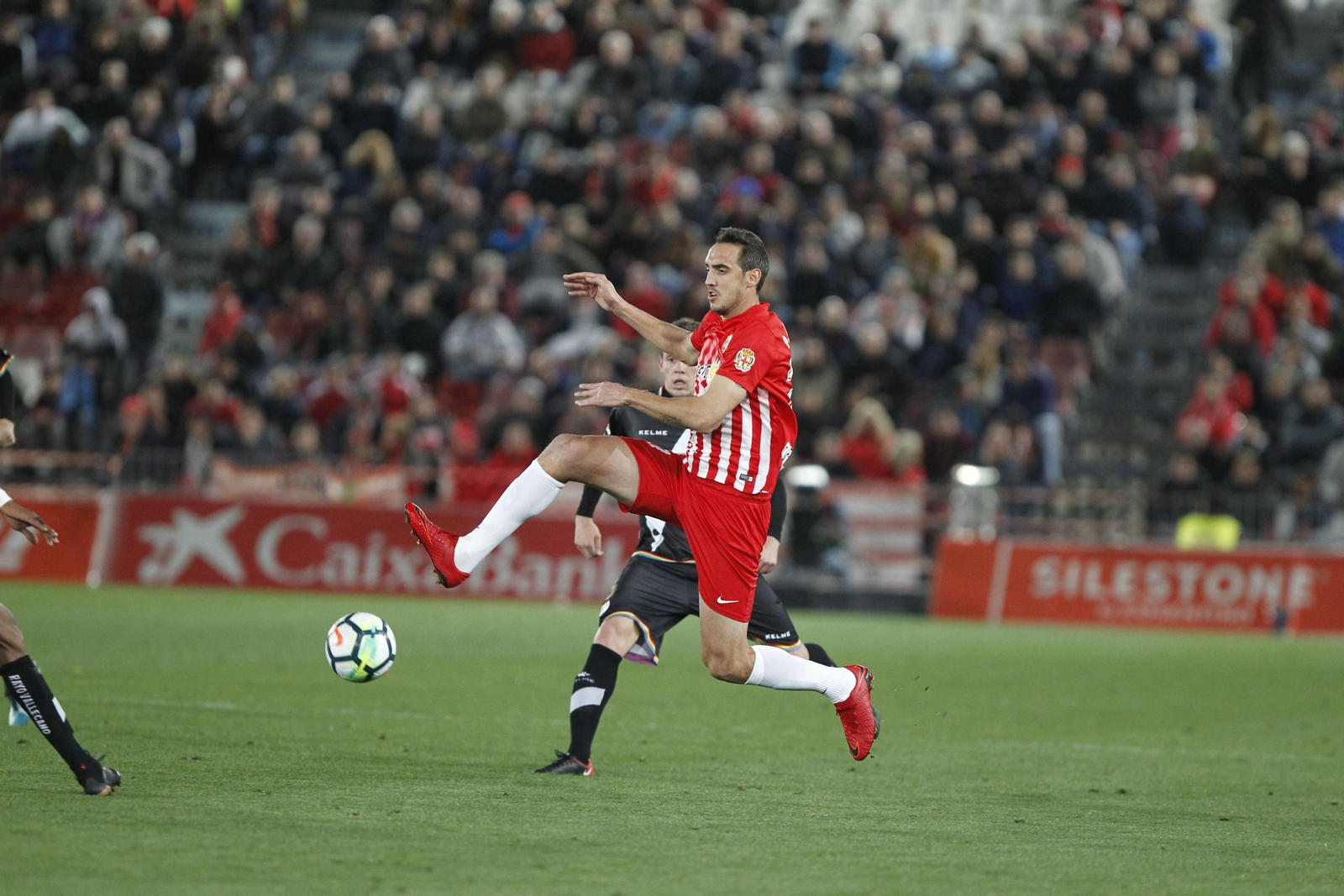El UD Almería-Rayo Vallecano, en imágenes