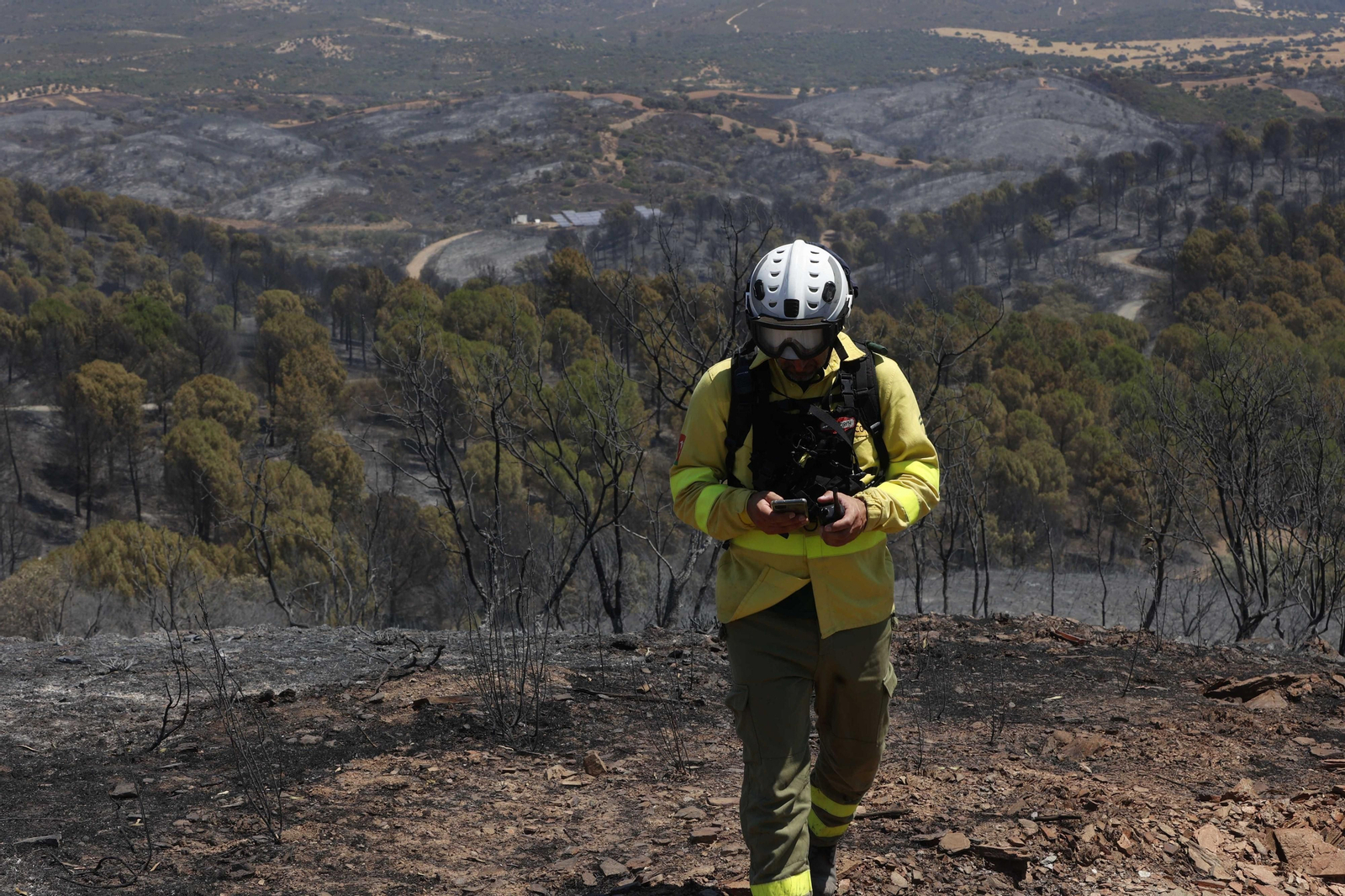 Los efectos del incendio en el Ronquillo en imágenes
