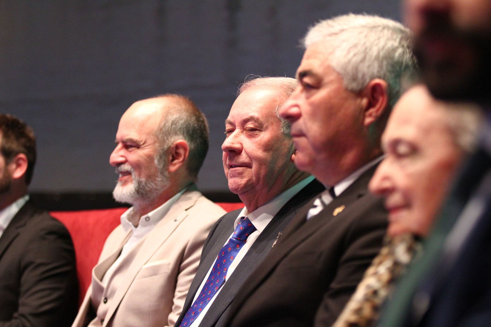 Imágenes de la entrega de las medallas de Huelva