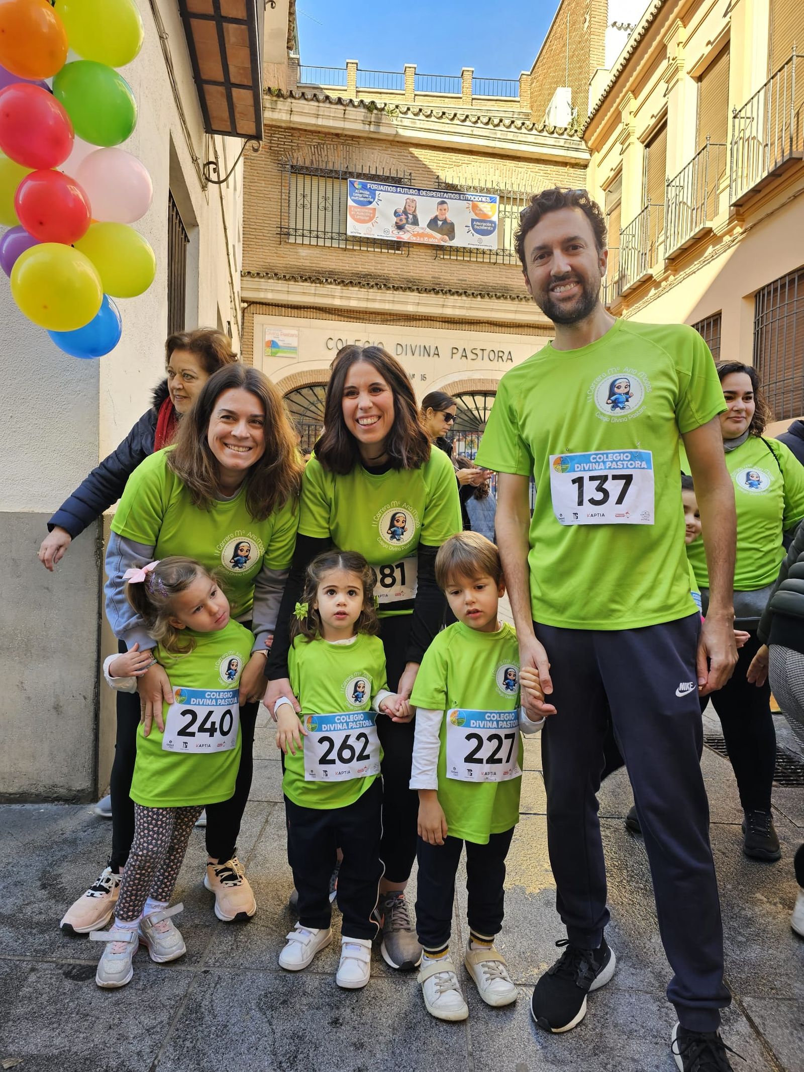 El colegio Divina Pastora de Córdoba celebra su II Carrera Mª Ana Mogas, en imágenes