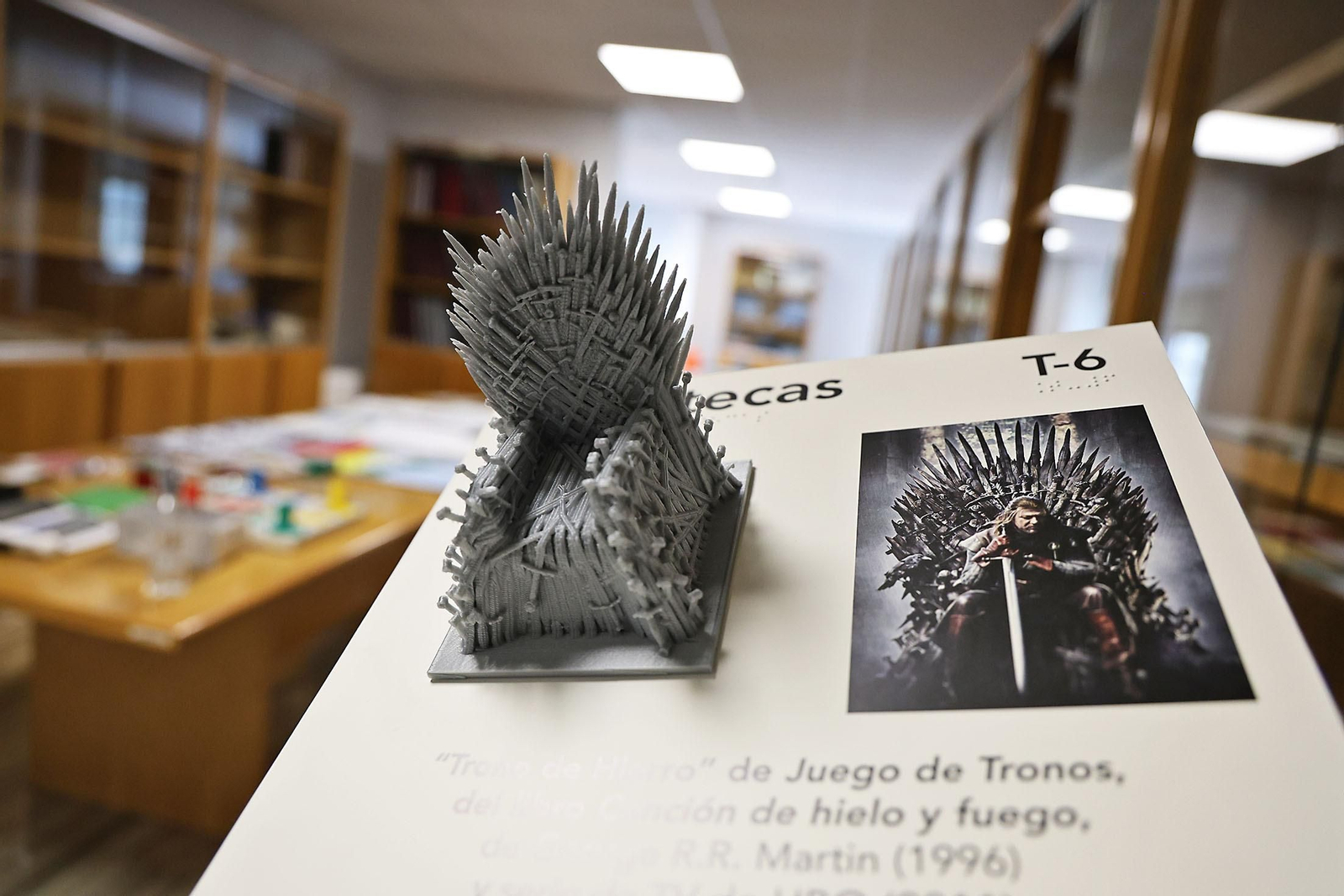 Inauguración de la Semana del Grupo Social ONCE y exposición de material educativo, braille y tiflotécnico