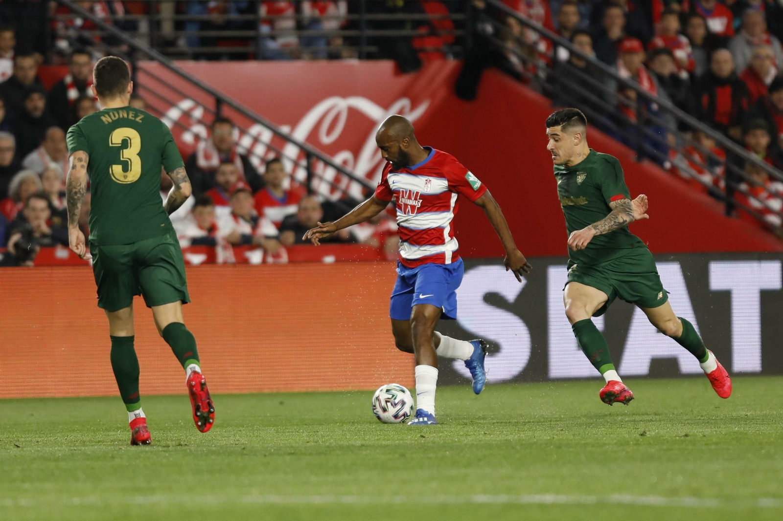 Foulquier se recuperó a tiempo para jugar el encuentro ante el Athletic