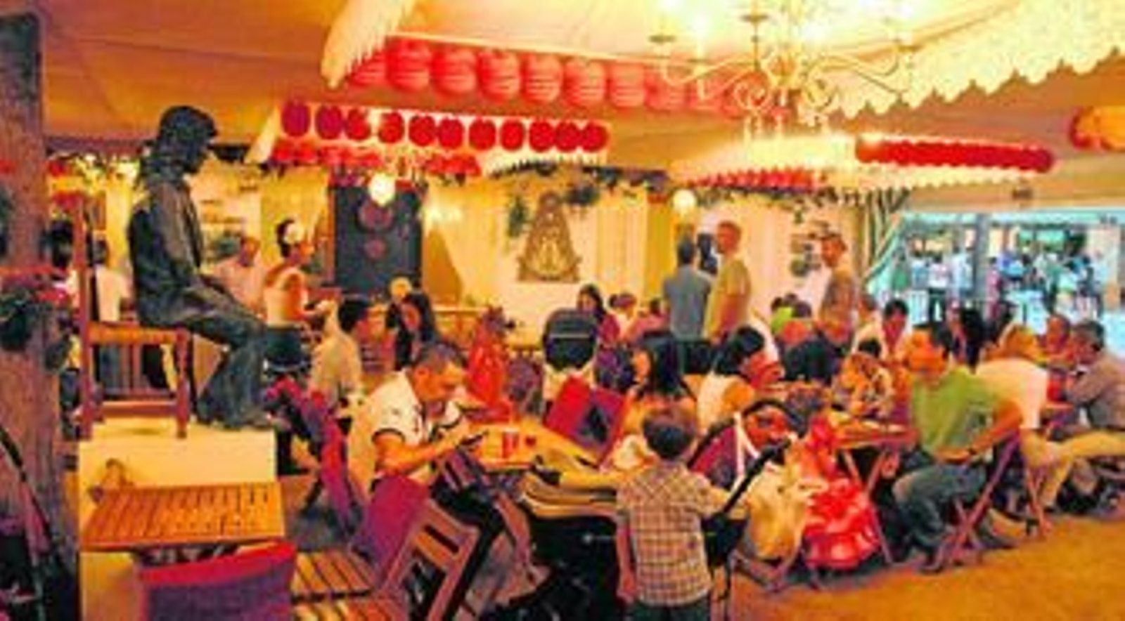 Los cofrades, el sustento de la Feria