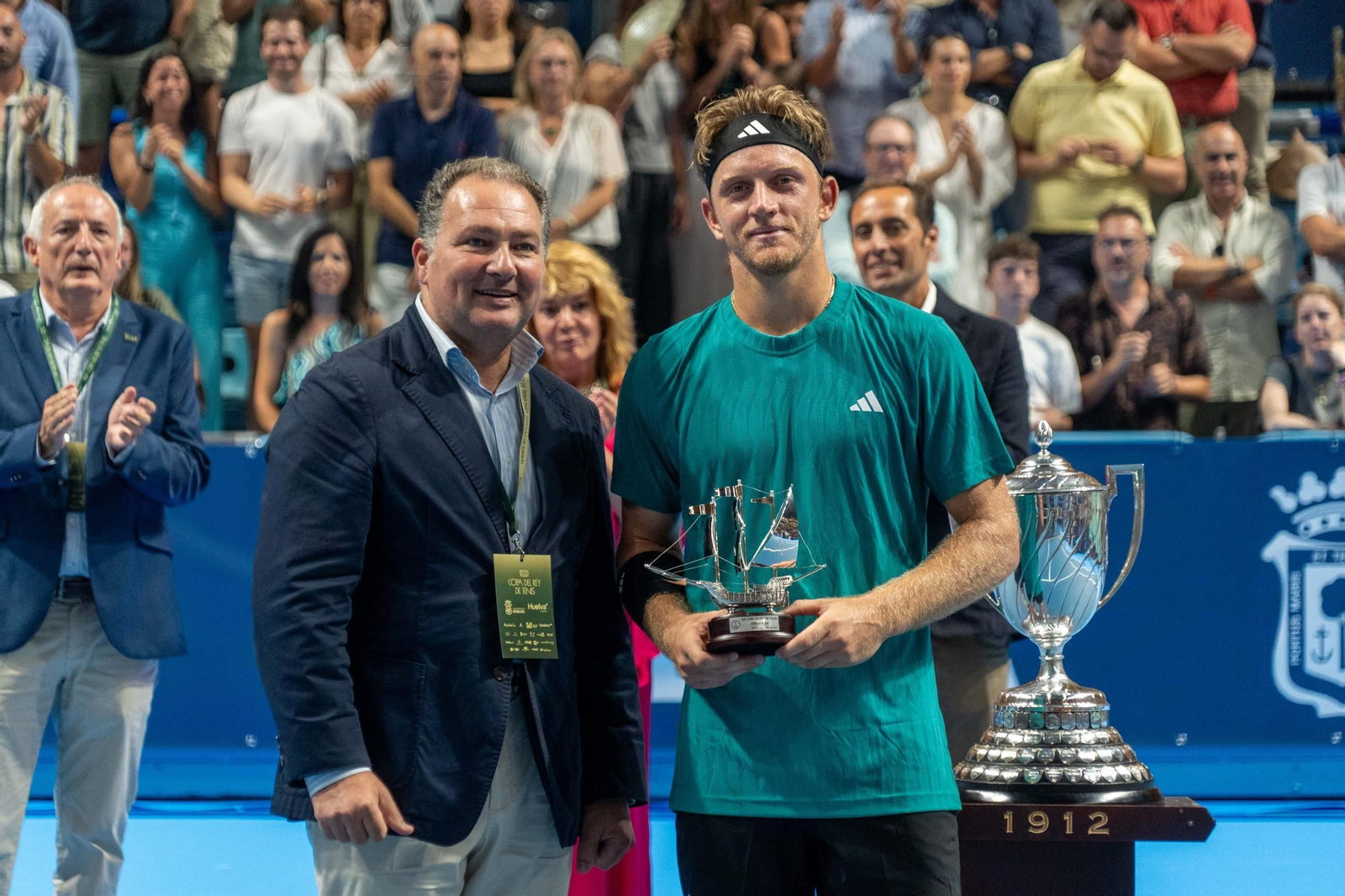 Imágenes de la final masculina de la Copa del Rey de tenis entre Daniil Medvedev y Alejandro Davidovich