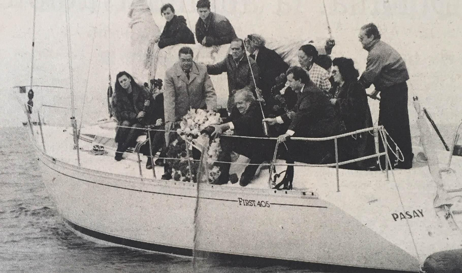 1992 hace 25 añosLas cenizas de Beni de Cádiz, esparcidas en la Caleta