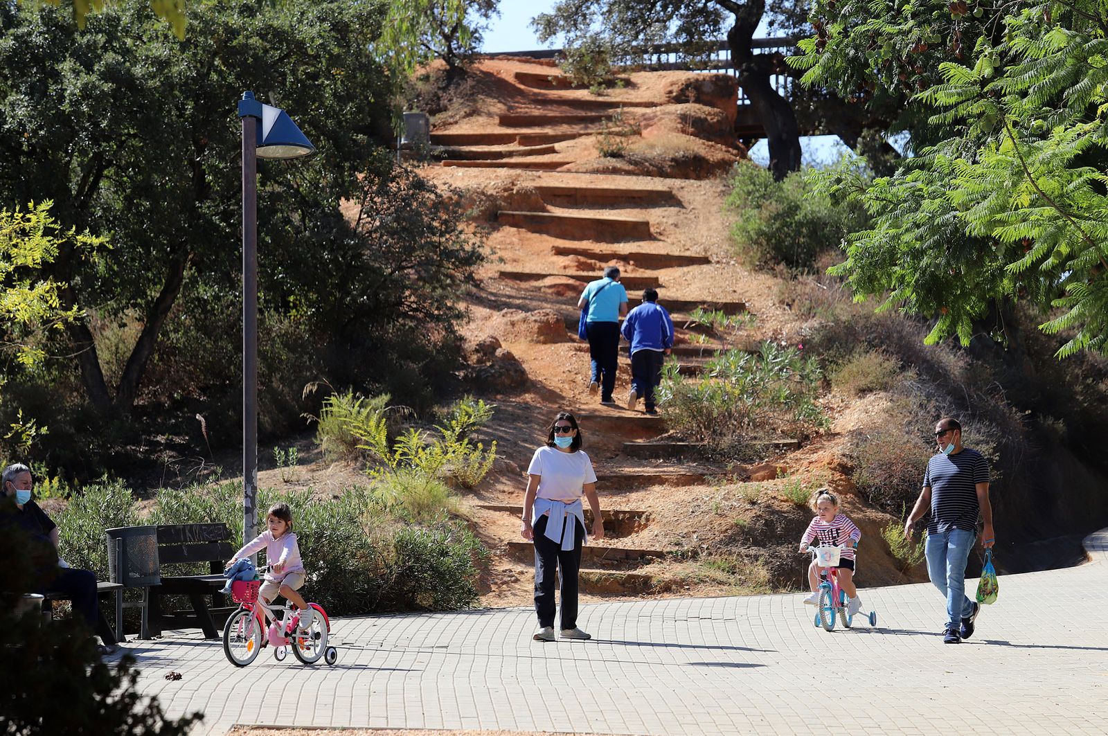 Imágenes del domingo 4 de octubre en Huelva