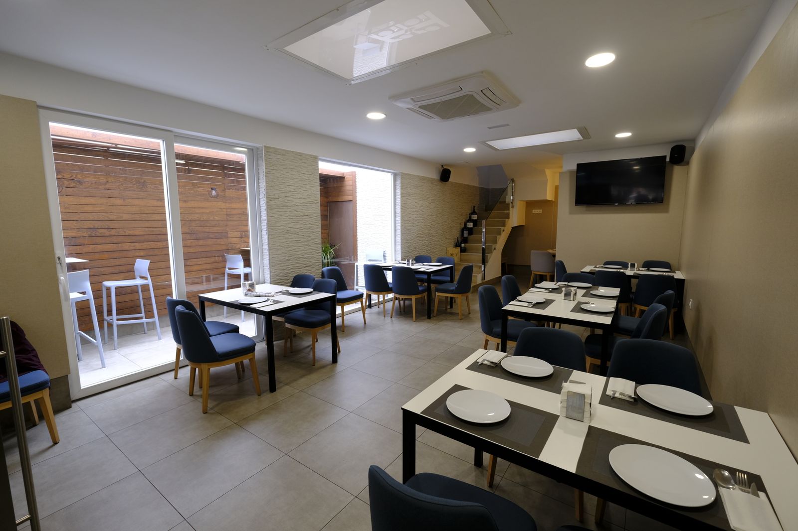 Fotogalería Bar MaRobles. Almería