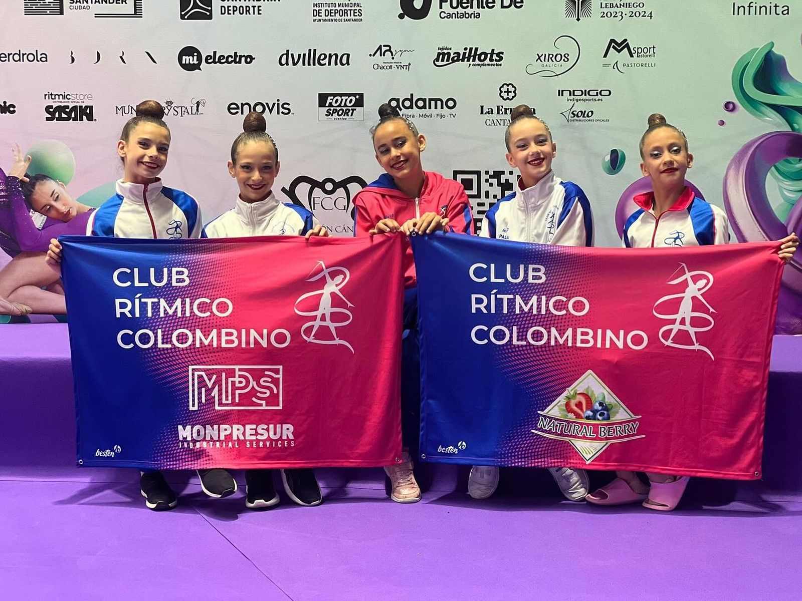 Conjunto infantil absoluto del Rítmico Colombino.