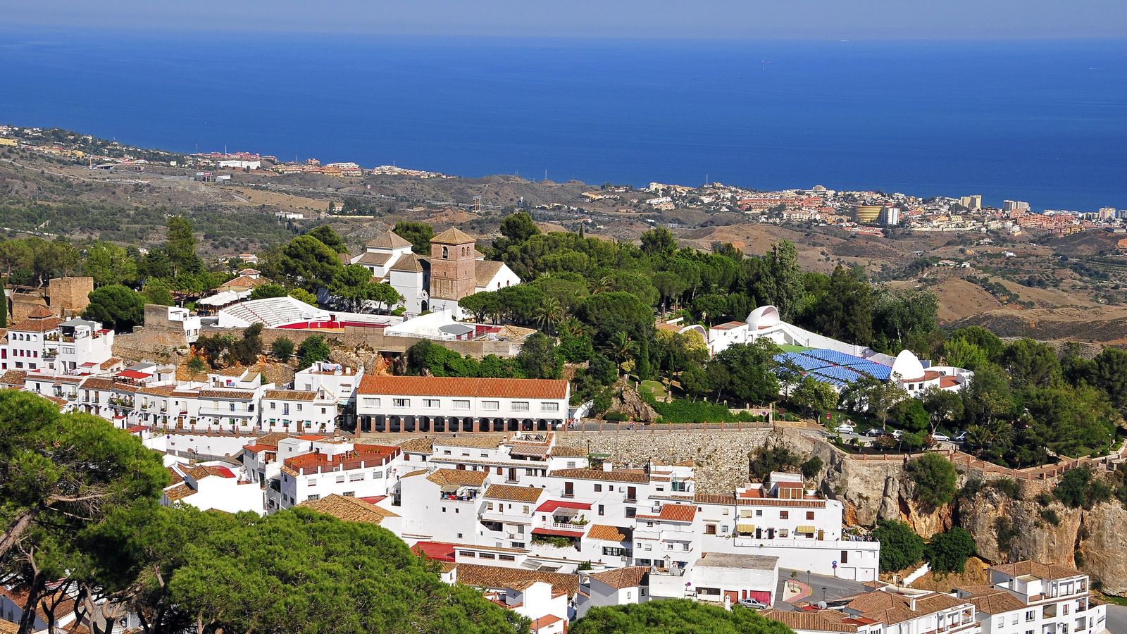 Panorámica de Mijas Pueblo. Panorámica de Mijas Pueblo.