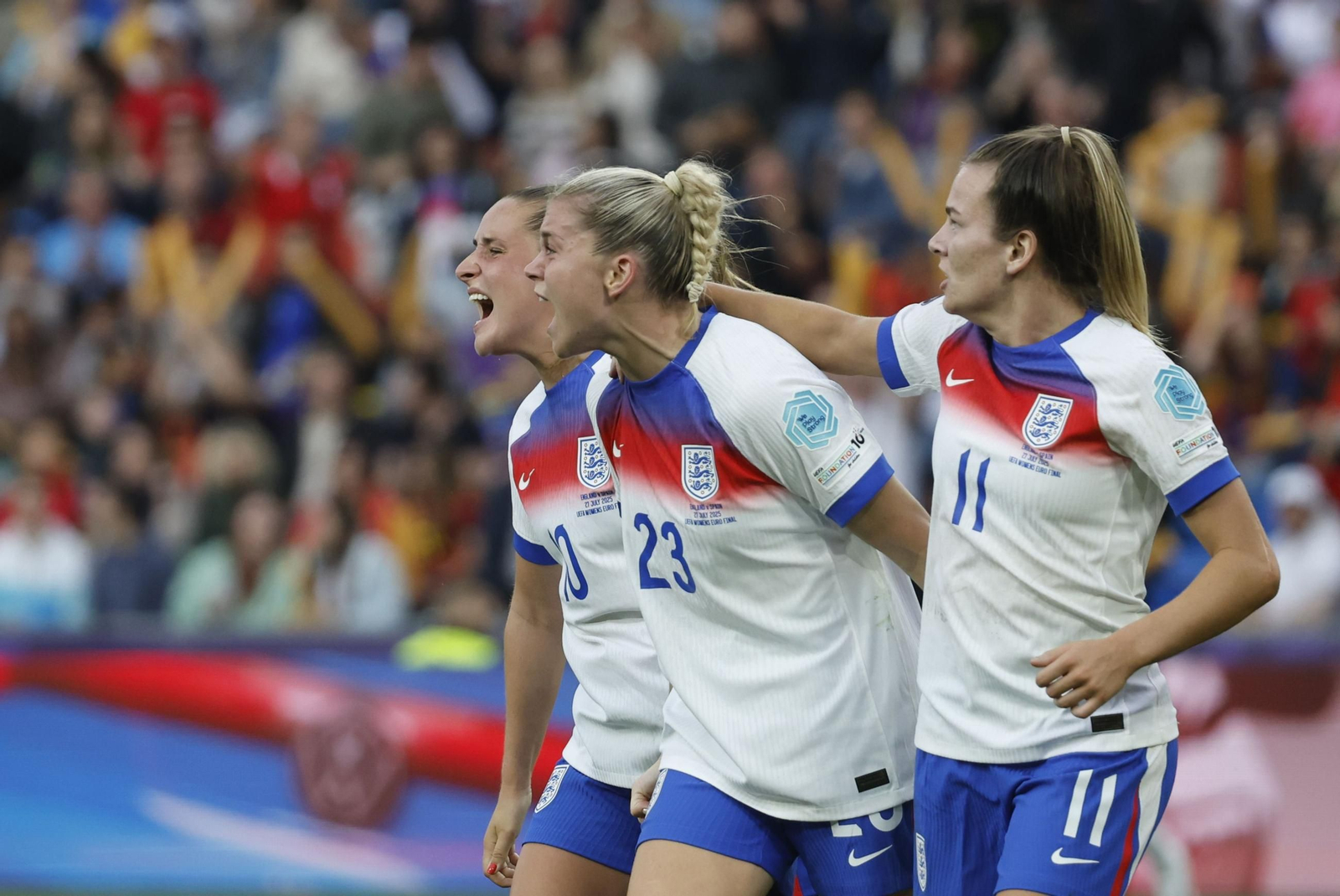 Las mejores imágenes de la final España - Inglaterra de la Eurocopa femenina