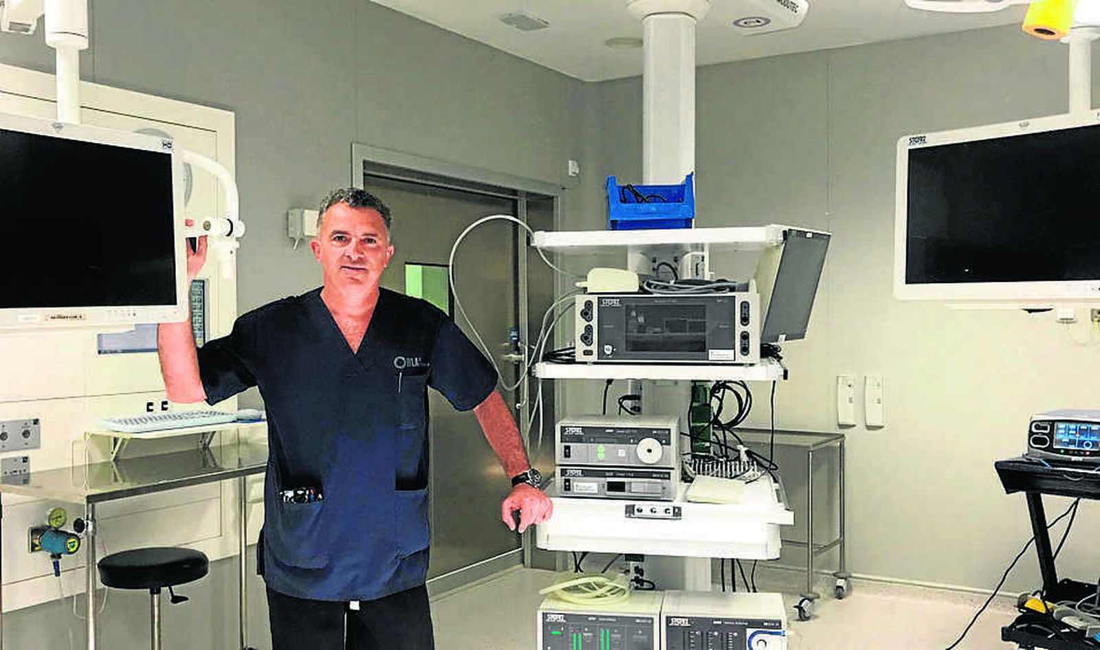 En la imagen, el doctor Robledo, que lleva ligado al centro desde  el año 2013.