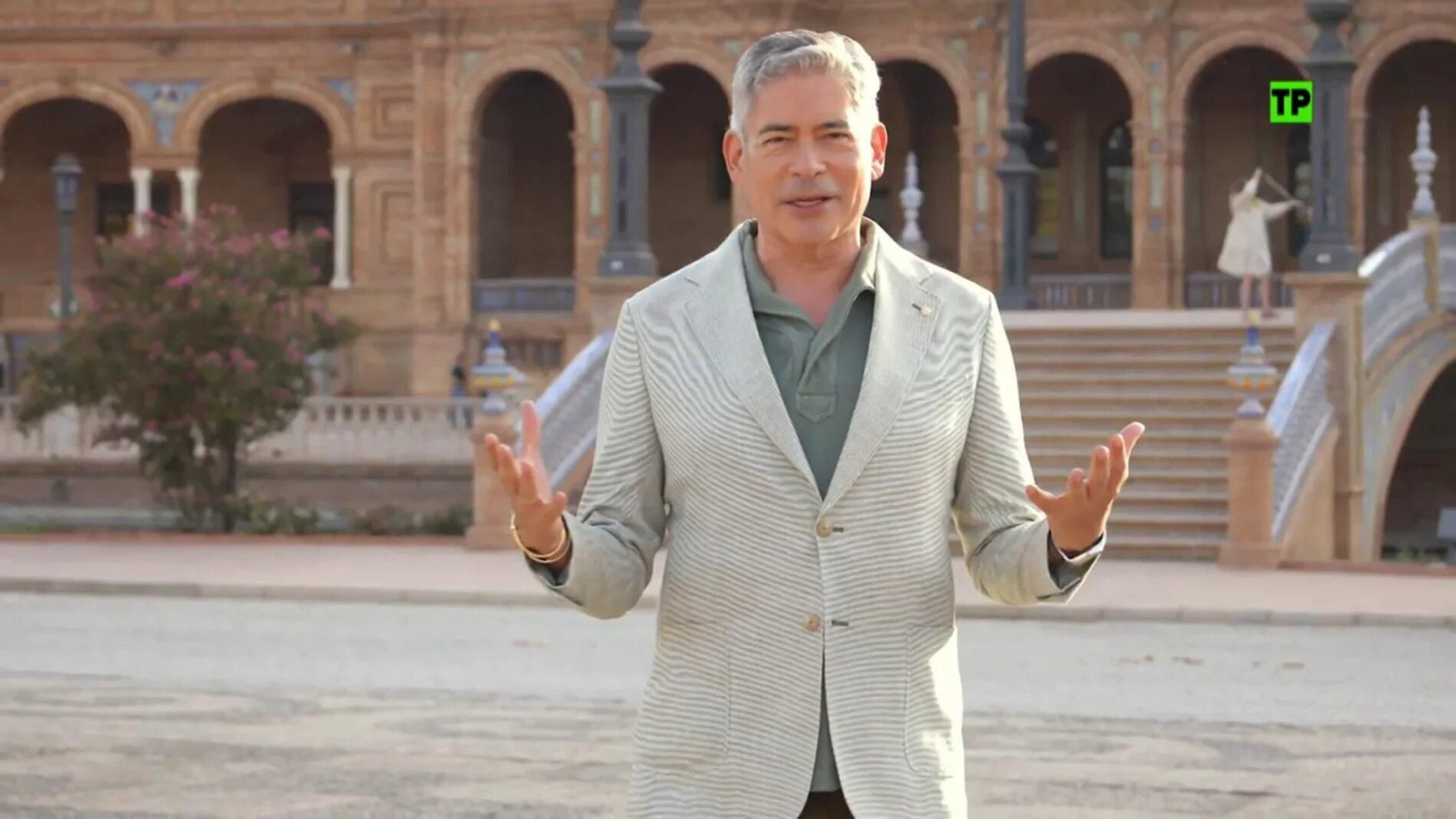 Boris Izaguirre es el presentador de 'Desmontando', la nueva docuserie de la Sexta que repasa la historia de España.