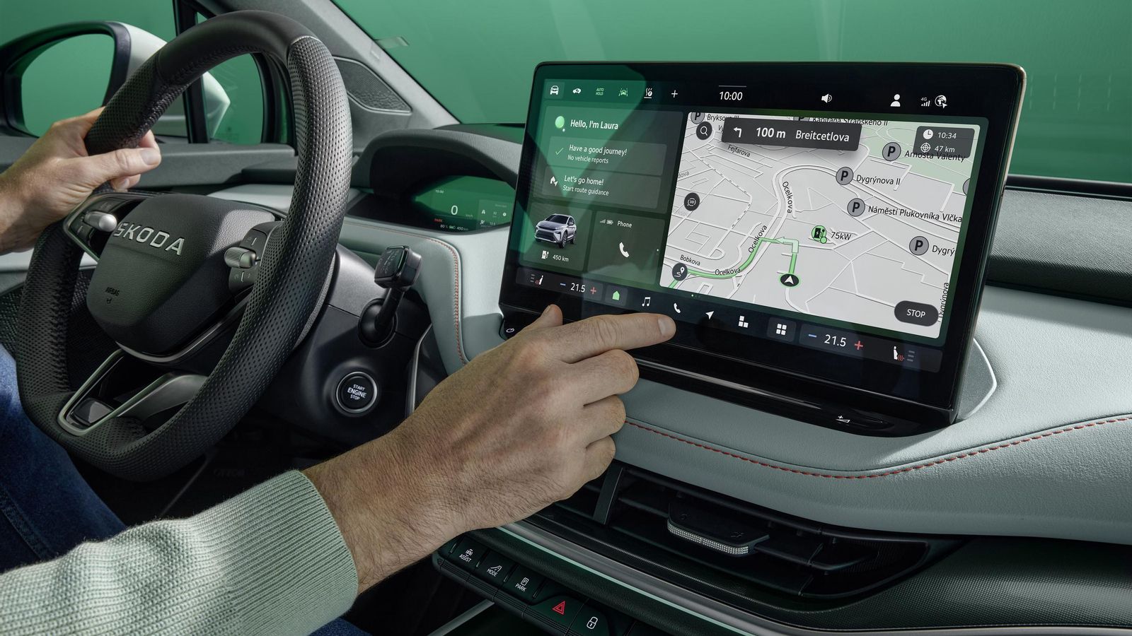 Al definir una ruta en el navegador, éste puede tener en cuenta los puntos de carga necesarios para finalizarla y, durante el trayecto, activar el acondicionamiento térmico de la batería para que los procesos de carga ganen rapidez.