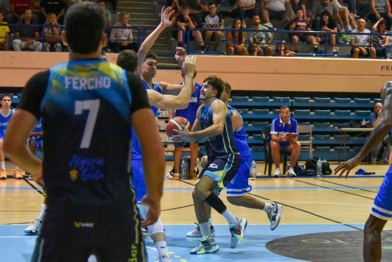 Las fotos del Udea - Ciudad de Huelva de la Copa Diputación de baloncesto