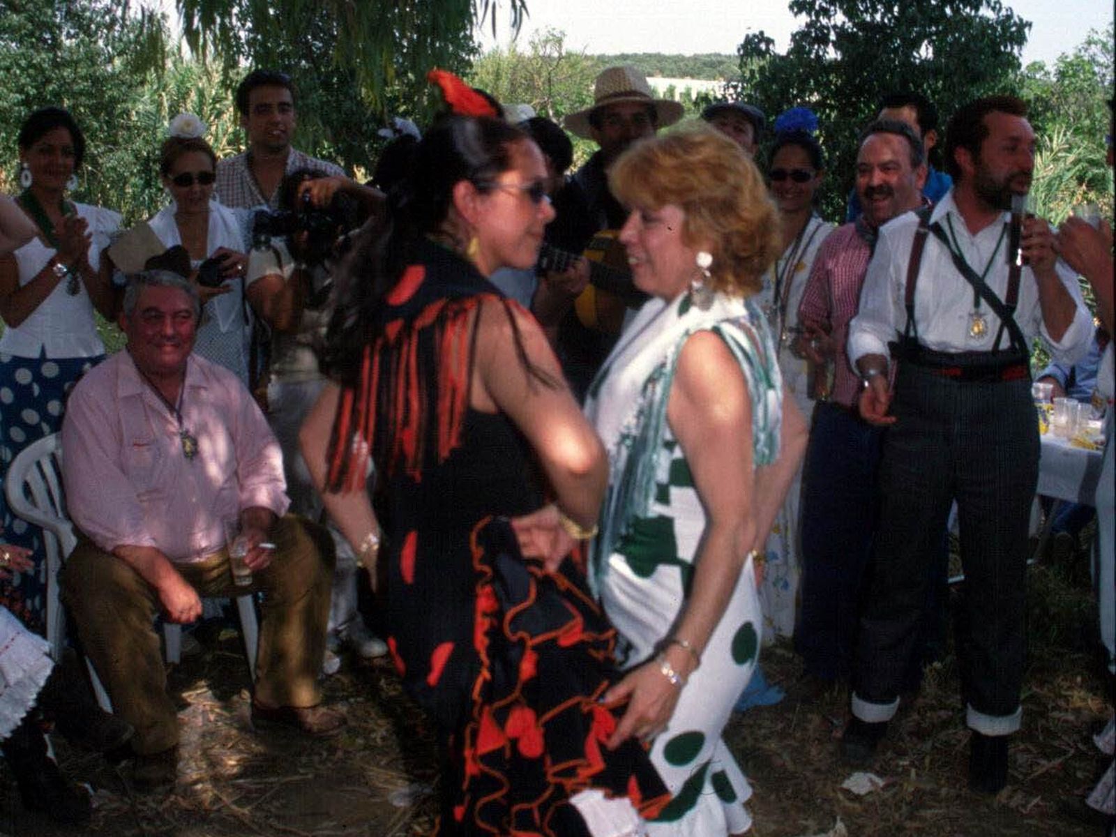 Isabel Pantoja junto a María Jiménez en El Rocío