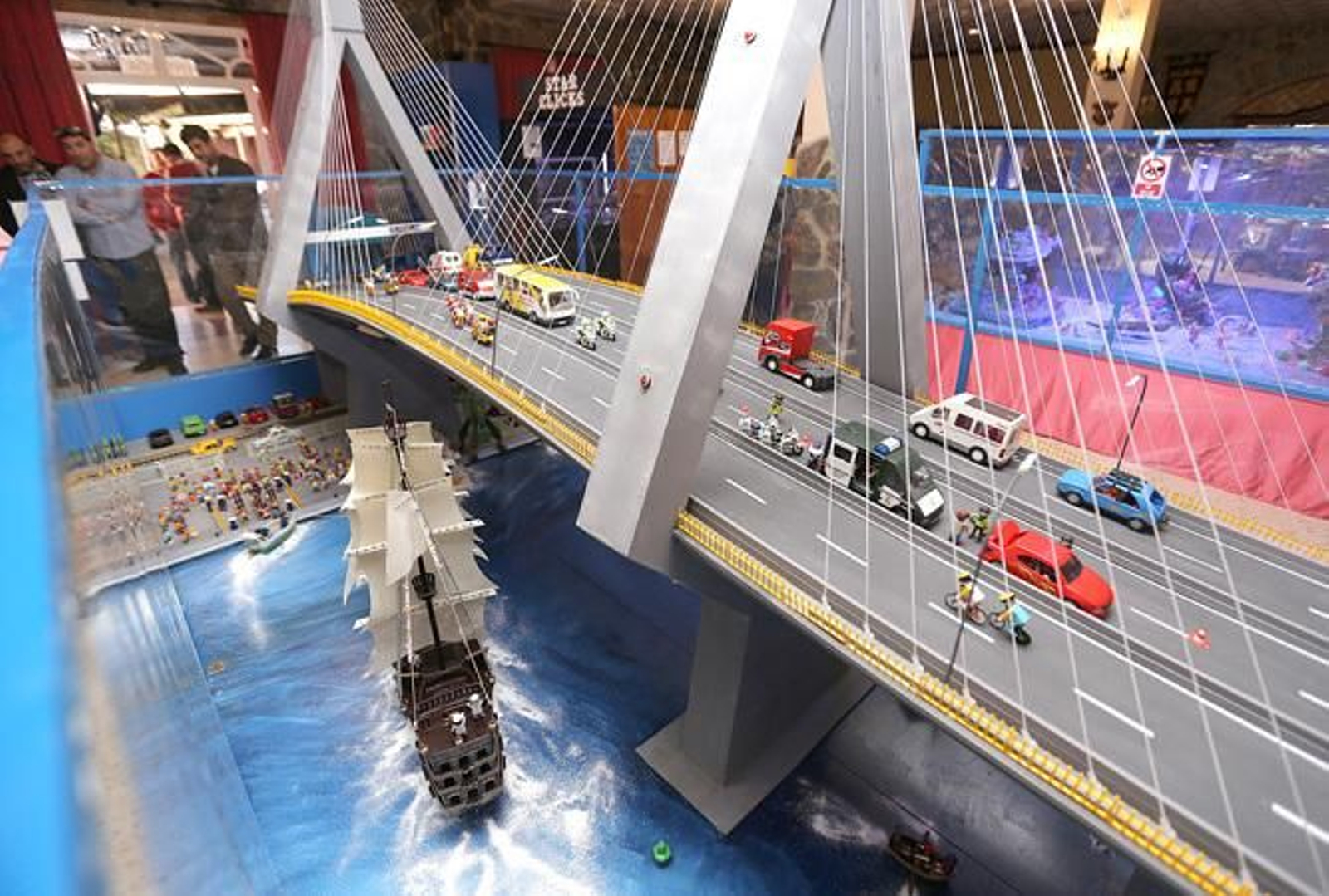 Maqueta del Puente de la Constitución de 1812 de la capital gaditana.