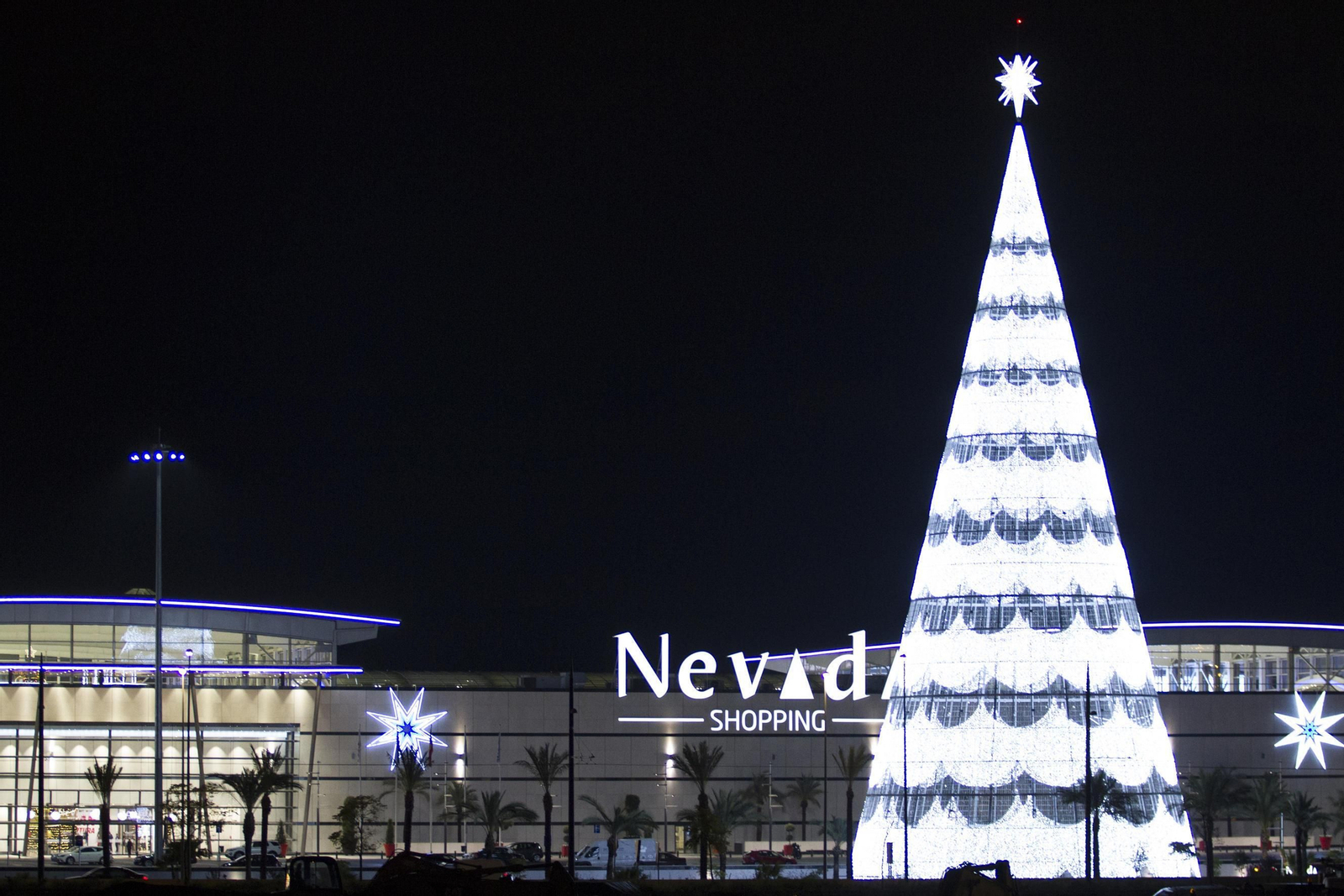 Fiesta en Granada por la apertura del Nevada