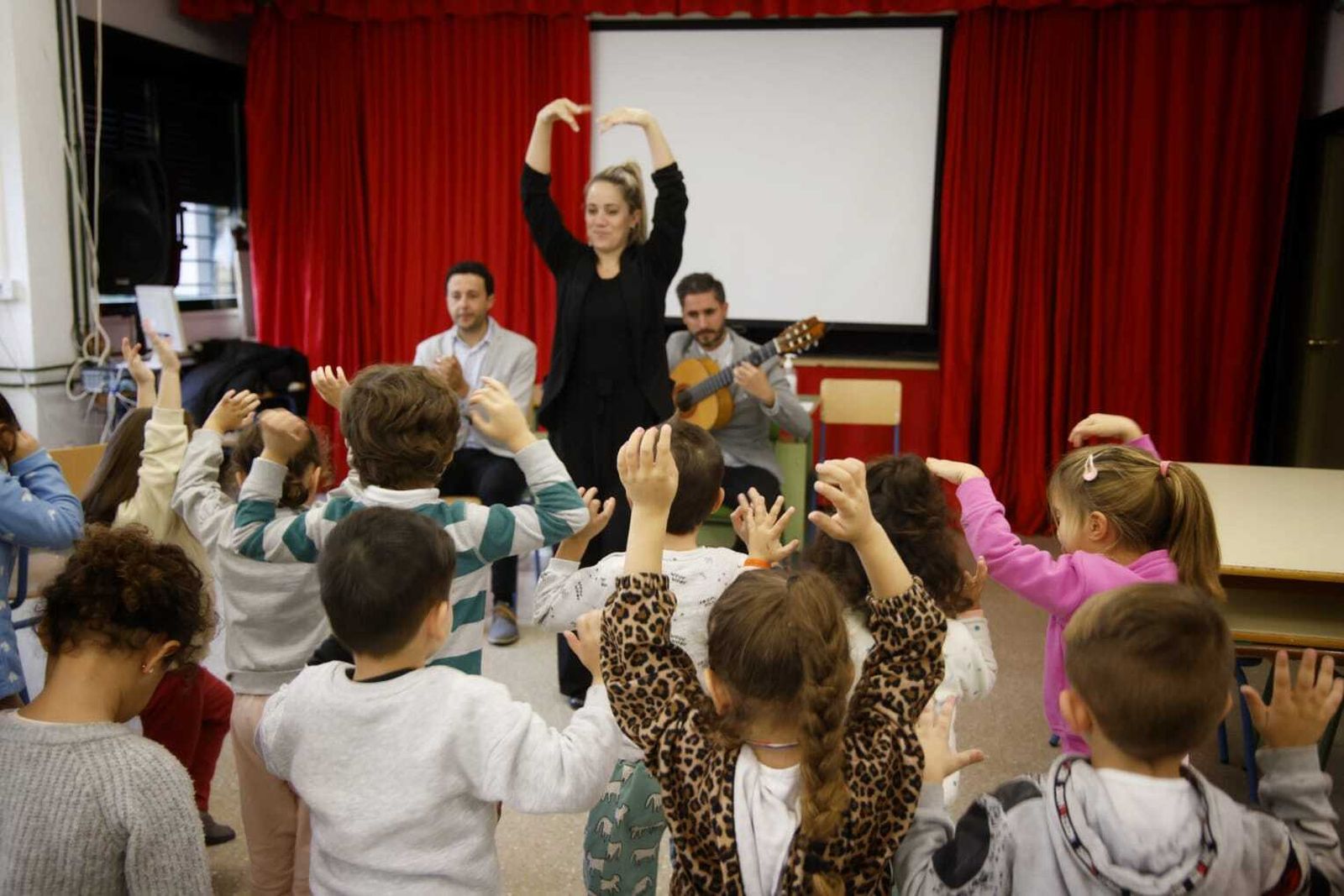 Una de las clases del programa 'Mi flamenco' en Mairena del Aljarafe