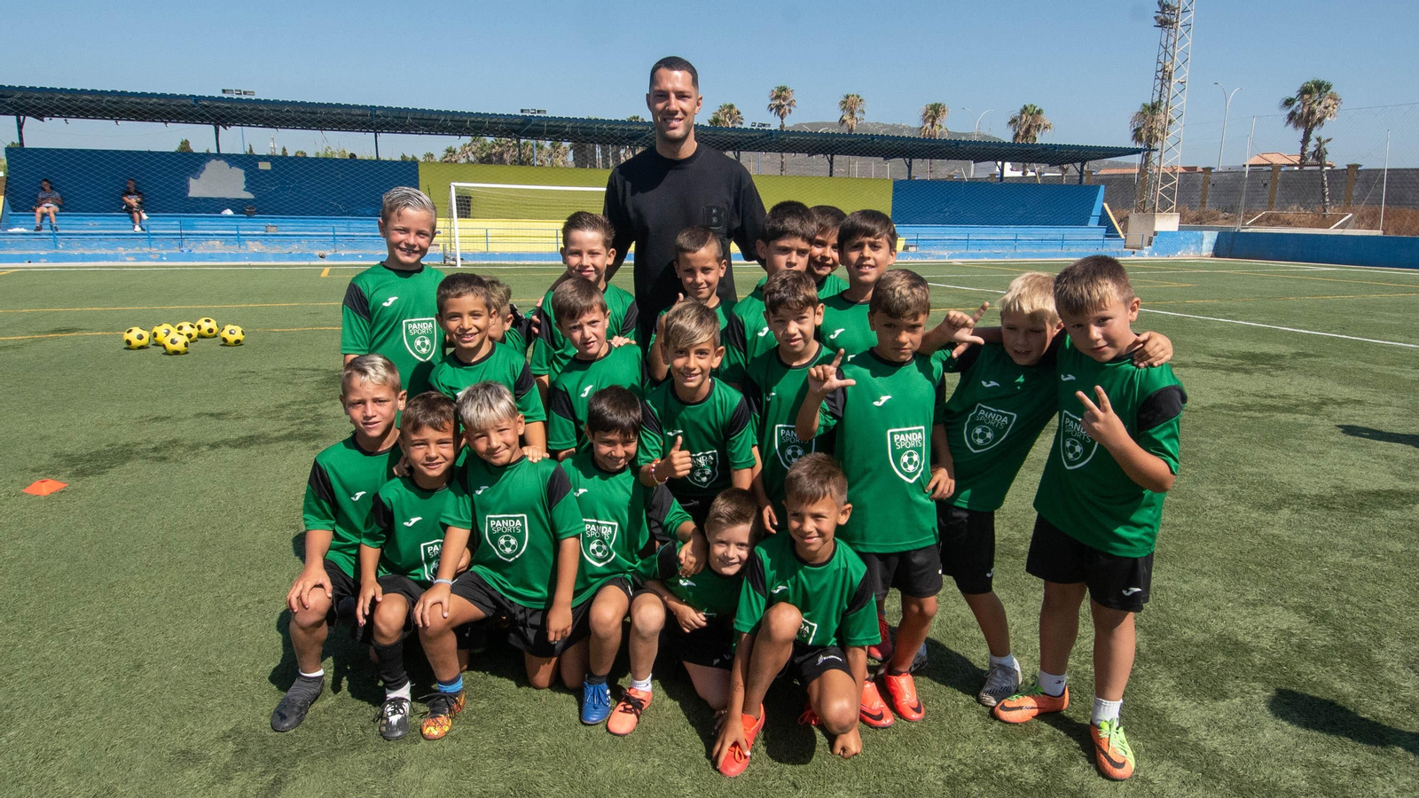Las fotos del III Campus de verano de la Real Balompédica Linense