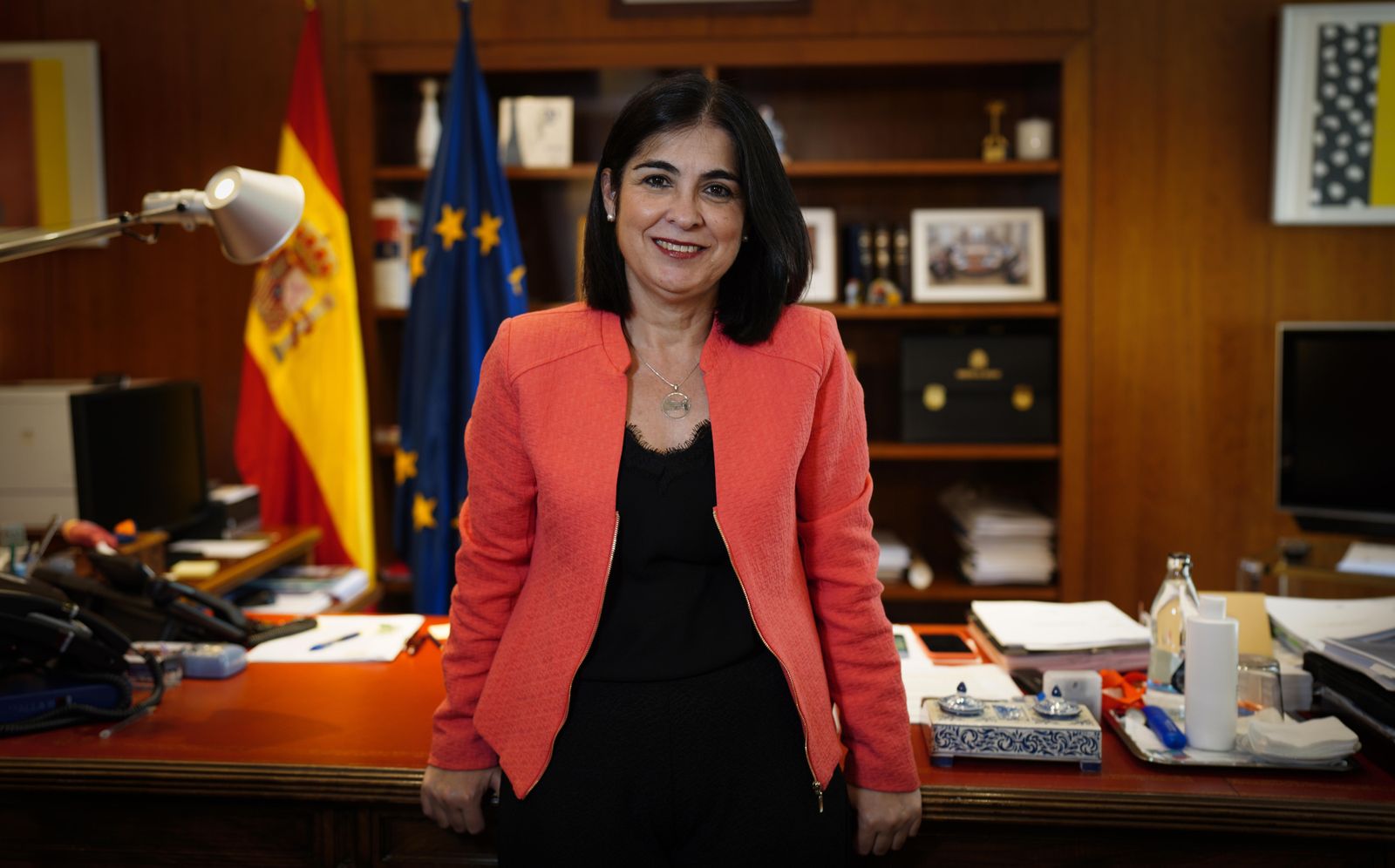 La ministra Carolina Darias ha criticado duramente las declaraciones del presidente del Consejo Andaluz de Colegios de Médicos por sus declaraciones en Cádiz