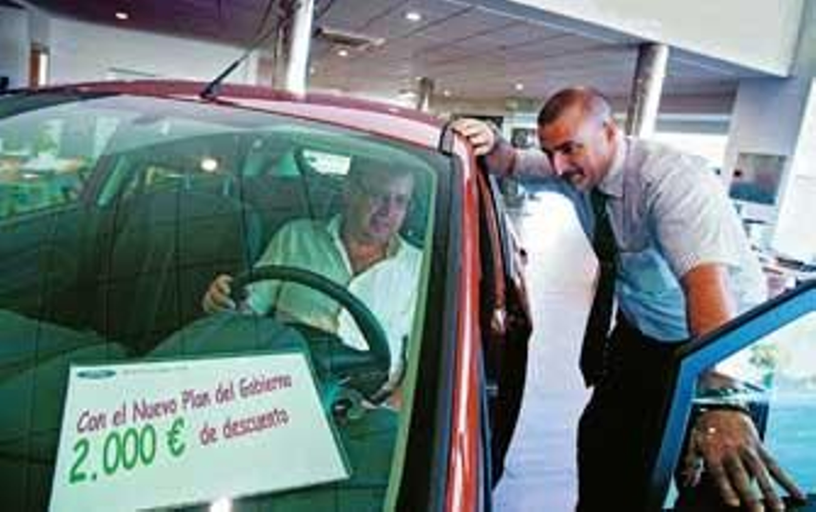 Las ventas de coches suben un 18,1% en enero