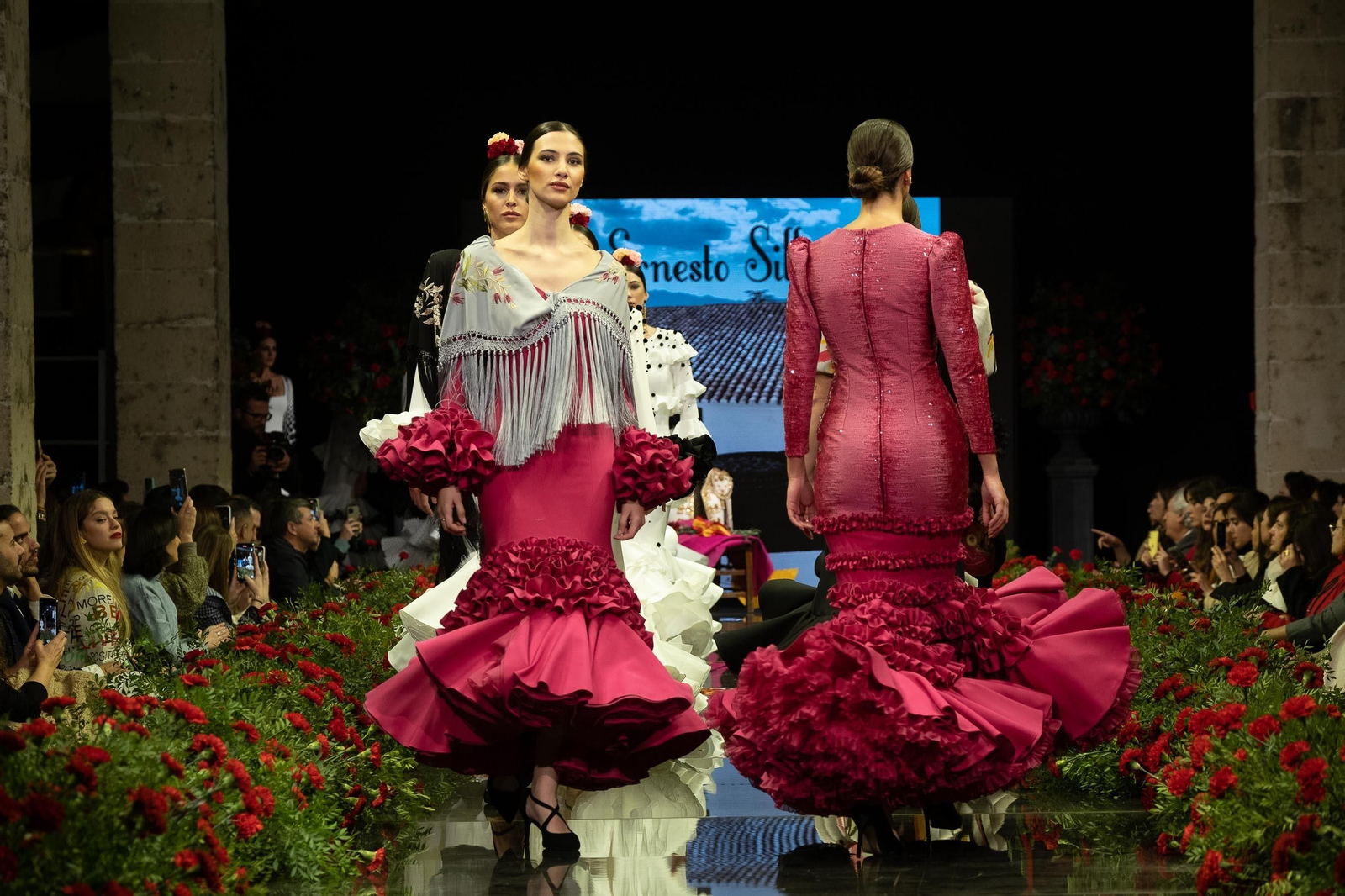 Desfile de Ernesto Sillero en la Pasarela Flamenca Jerez Tío Pepe 2023