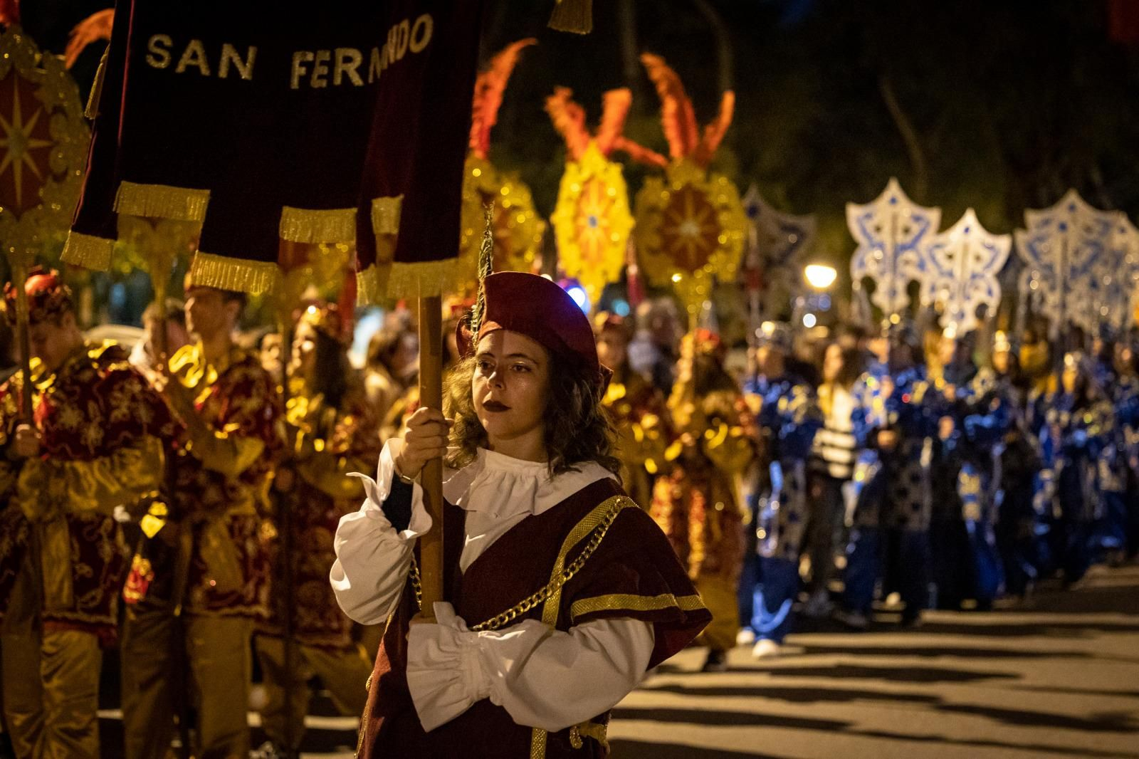 Las imágenes de la cabalgata del Heraldo de los Reyes Magos en San Fernando