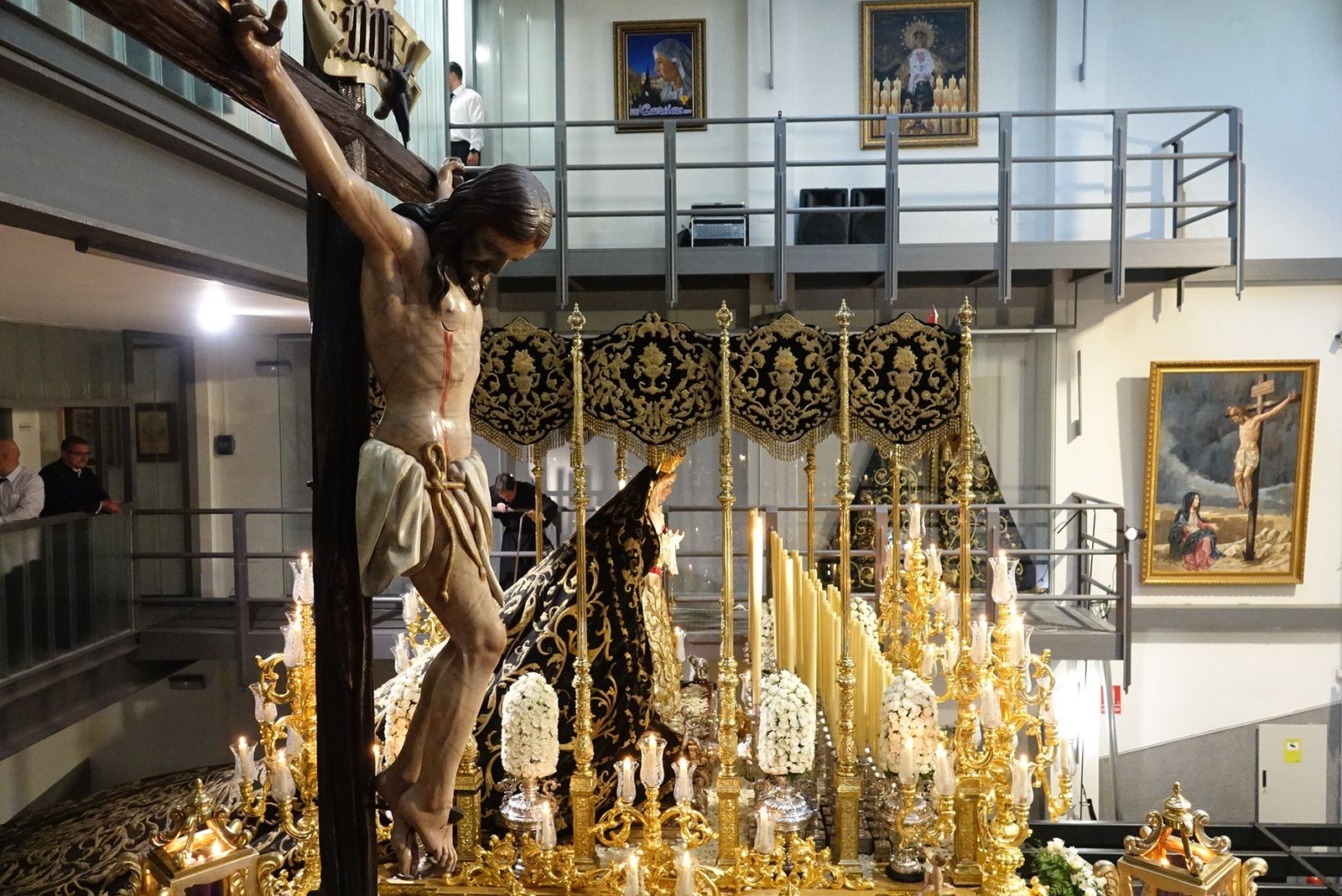 Las fotos de la cofradía del Amor, en el Viernes Santo de Málaga