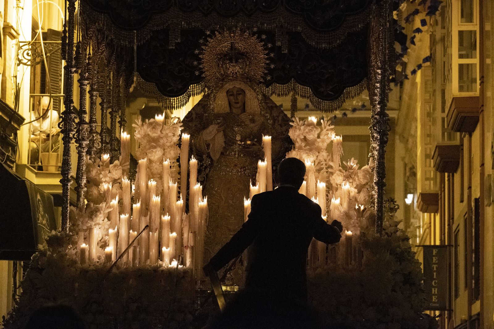 Las mejores imágenes de la procesión de la Amargura Coronada