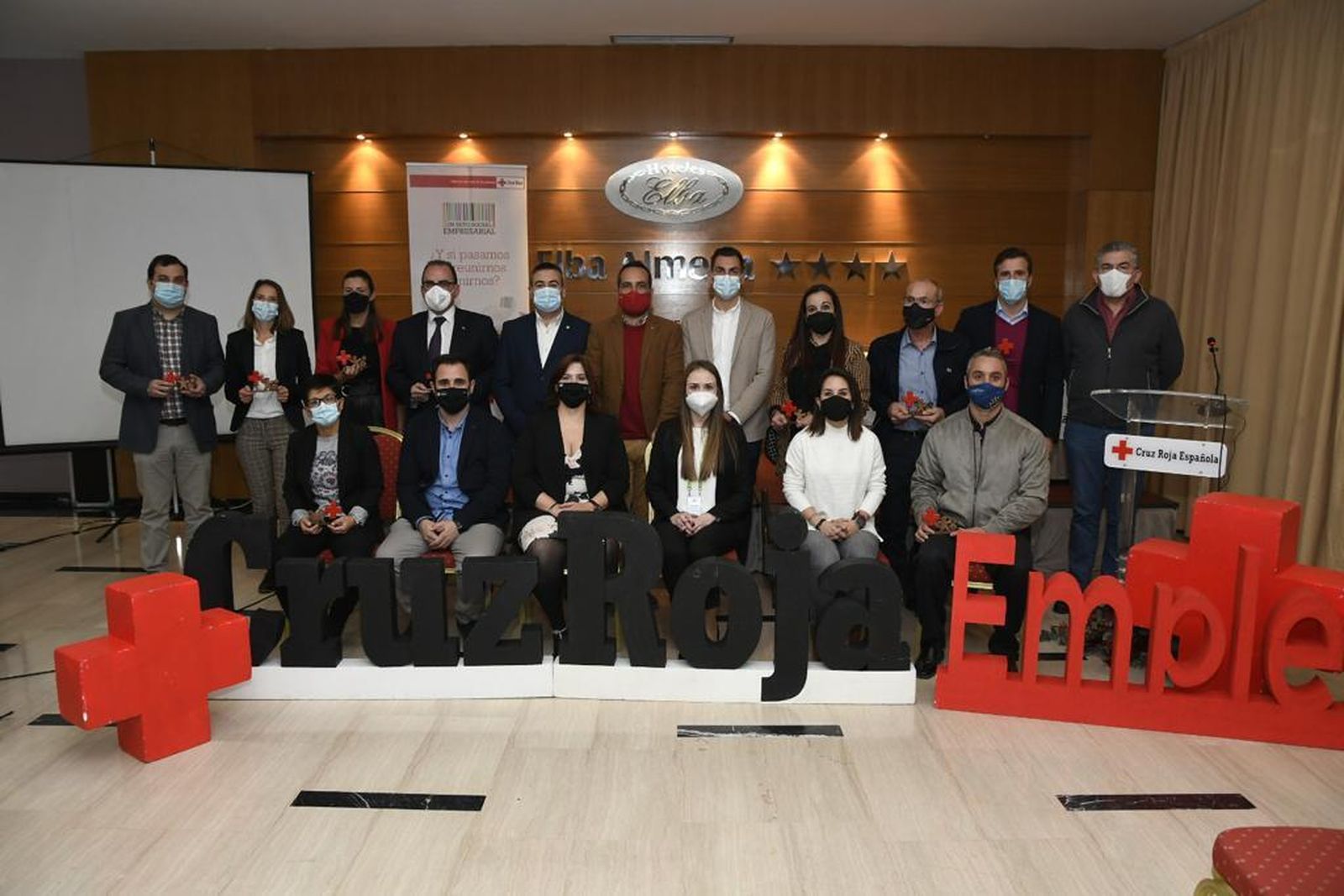 Empresas reconocidas en el evento de Cruz Roja.