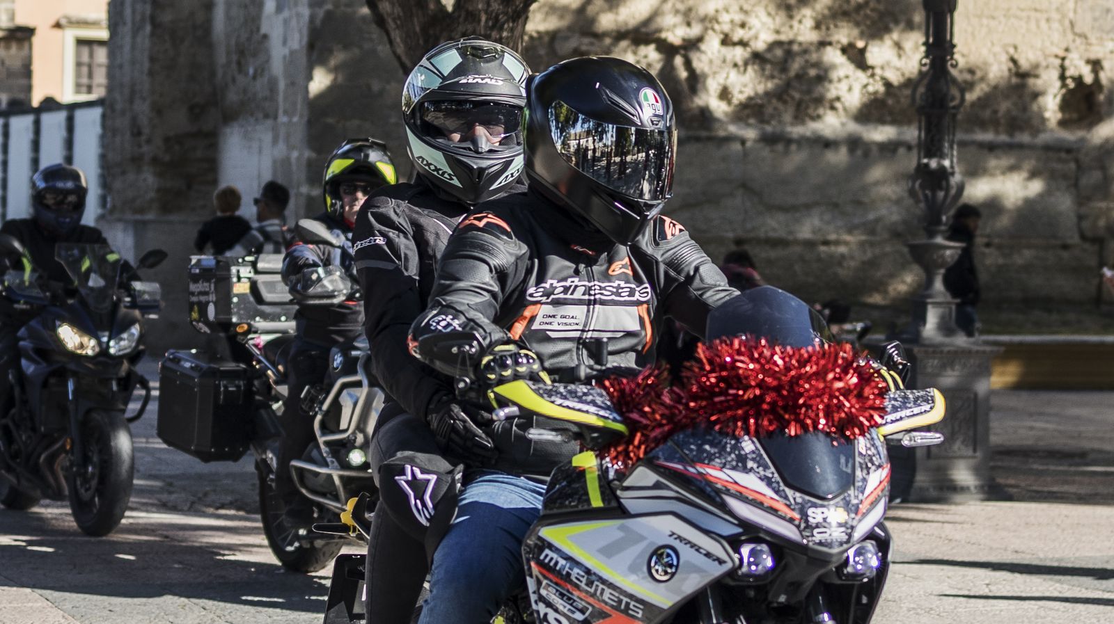 CARAVANA MOTERA NAVIDAD 2024 28.JPG