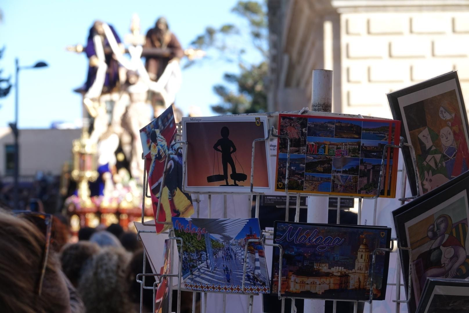 Las fotos de Descendimiento en el Viernes Santo de Málaga Las fotos de Descendimiento en el Viernes Santo de Málaga