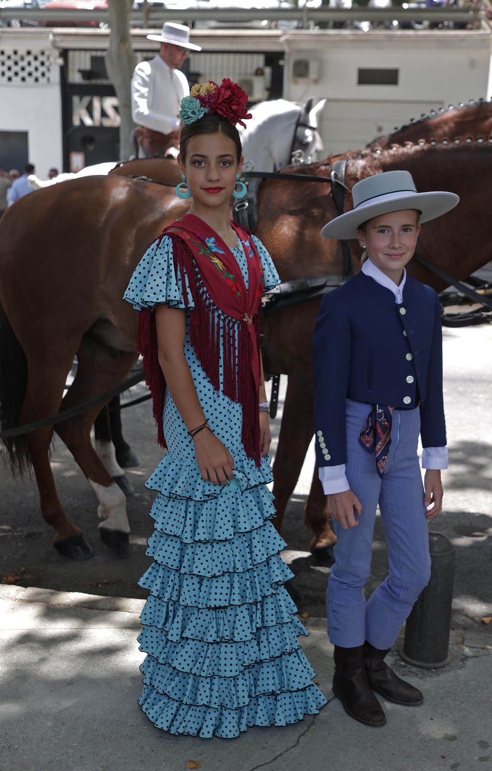 Búscate en las fotos del Domingo por Sevillanas de la Feria Real de Algeciras 2025