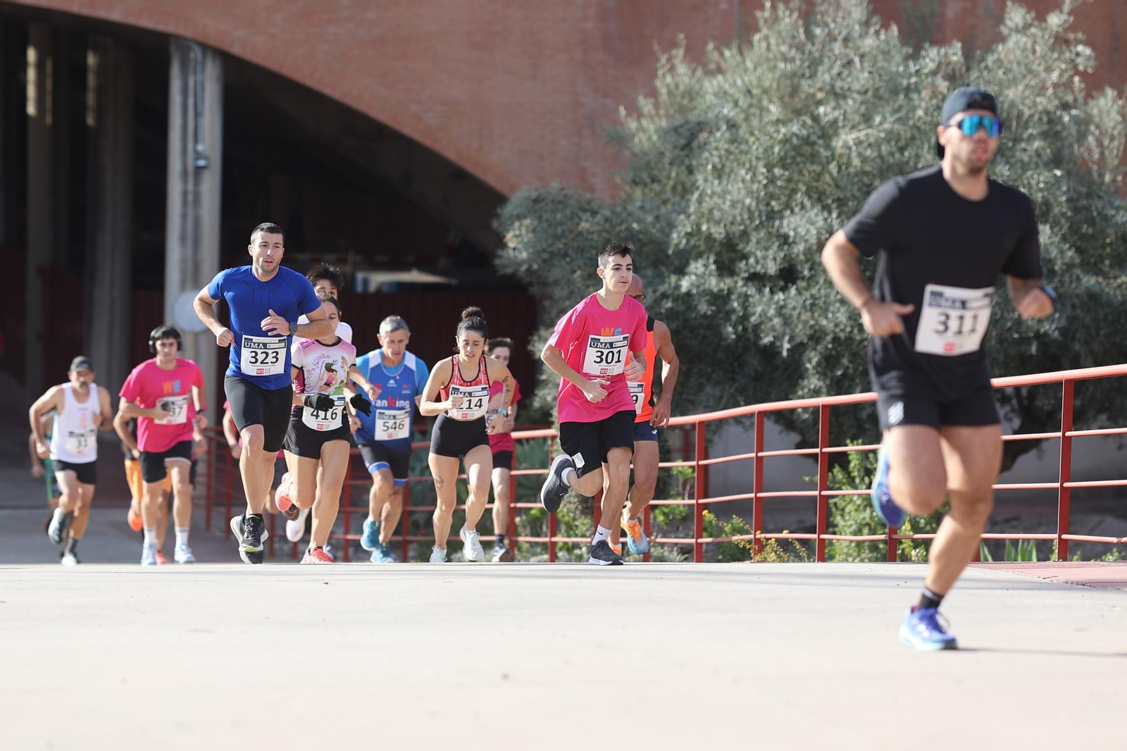 La carrera solidaria We Run de la UMA, en fotos