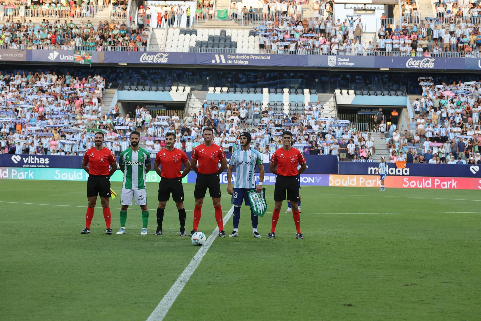 El Málaga CF-Real Betis del XXXV Trofeo Costa del Sol, en imágenes
