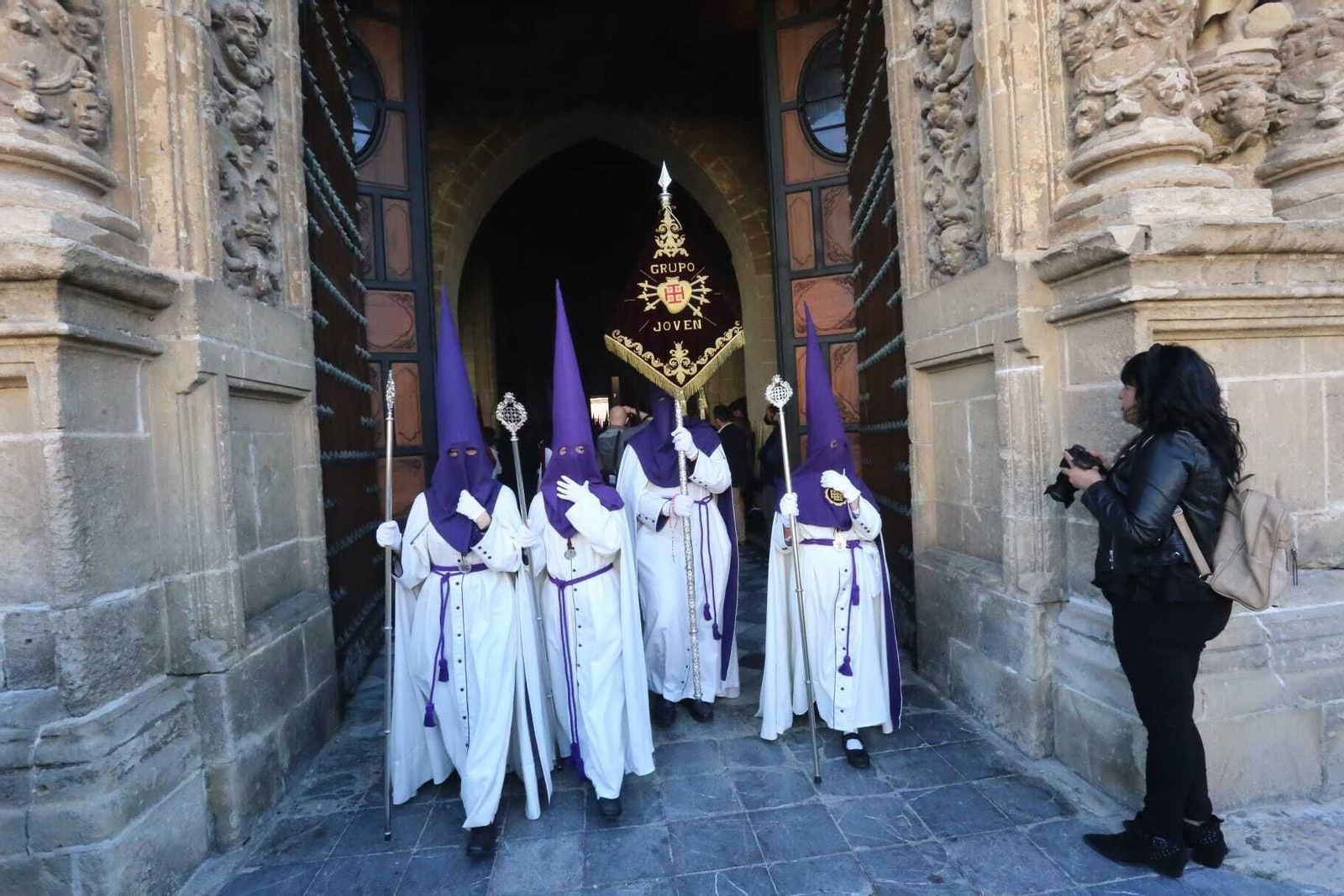 Jueves Santo  en El Puerto: Las imágenes del Nazareno
