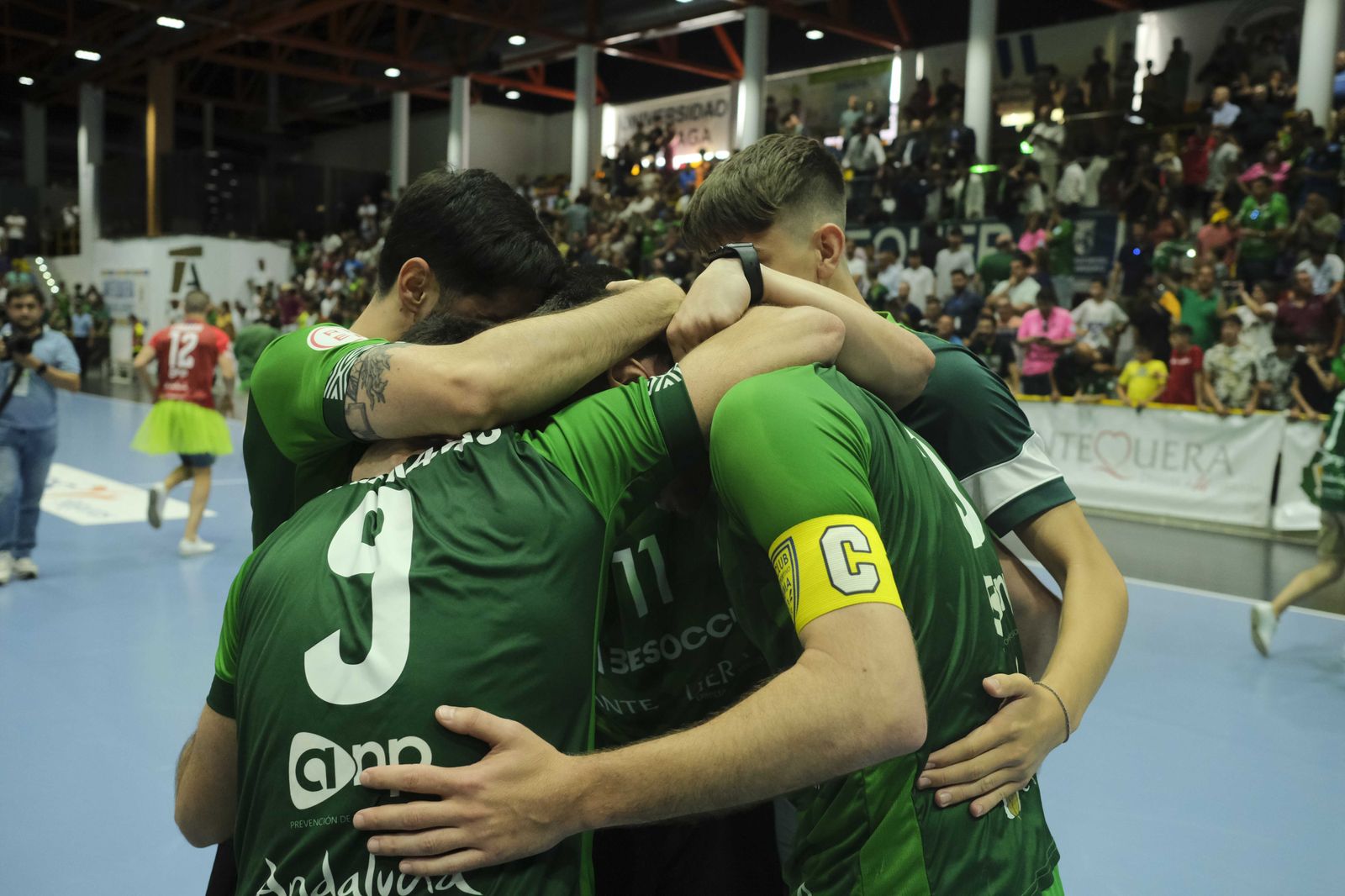 La fiesta del ascenso del BeSoccer UMA Antequera, en imágenes