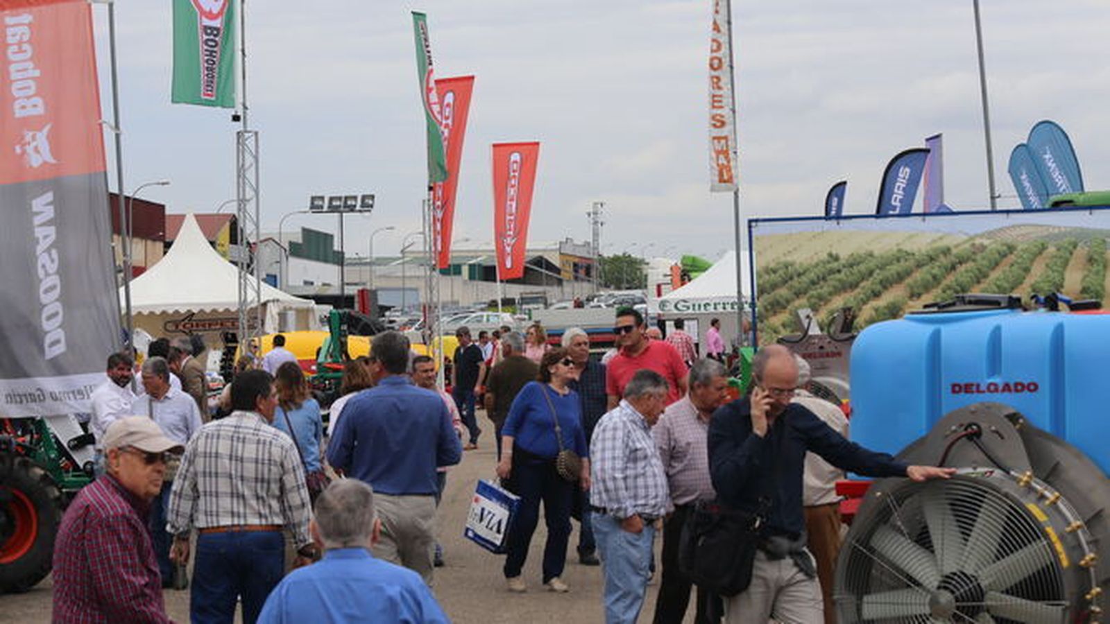 Asistentes a la Feria delOlivo de Montoro de 2018