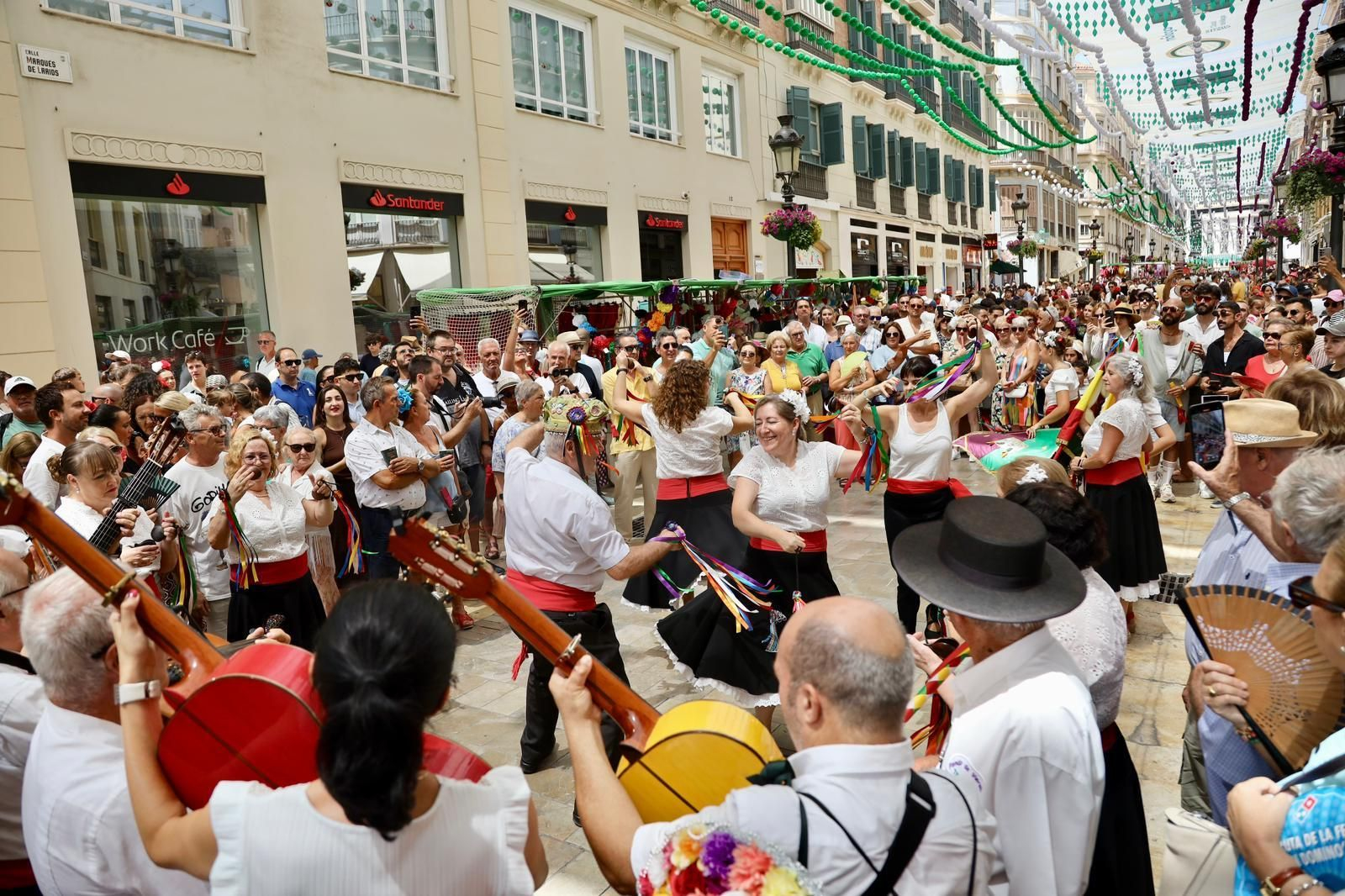 El primer día de Feria de Málaga en el Centro, en imágenes