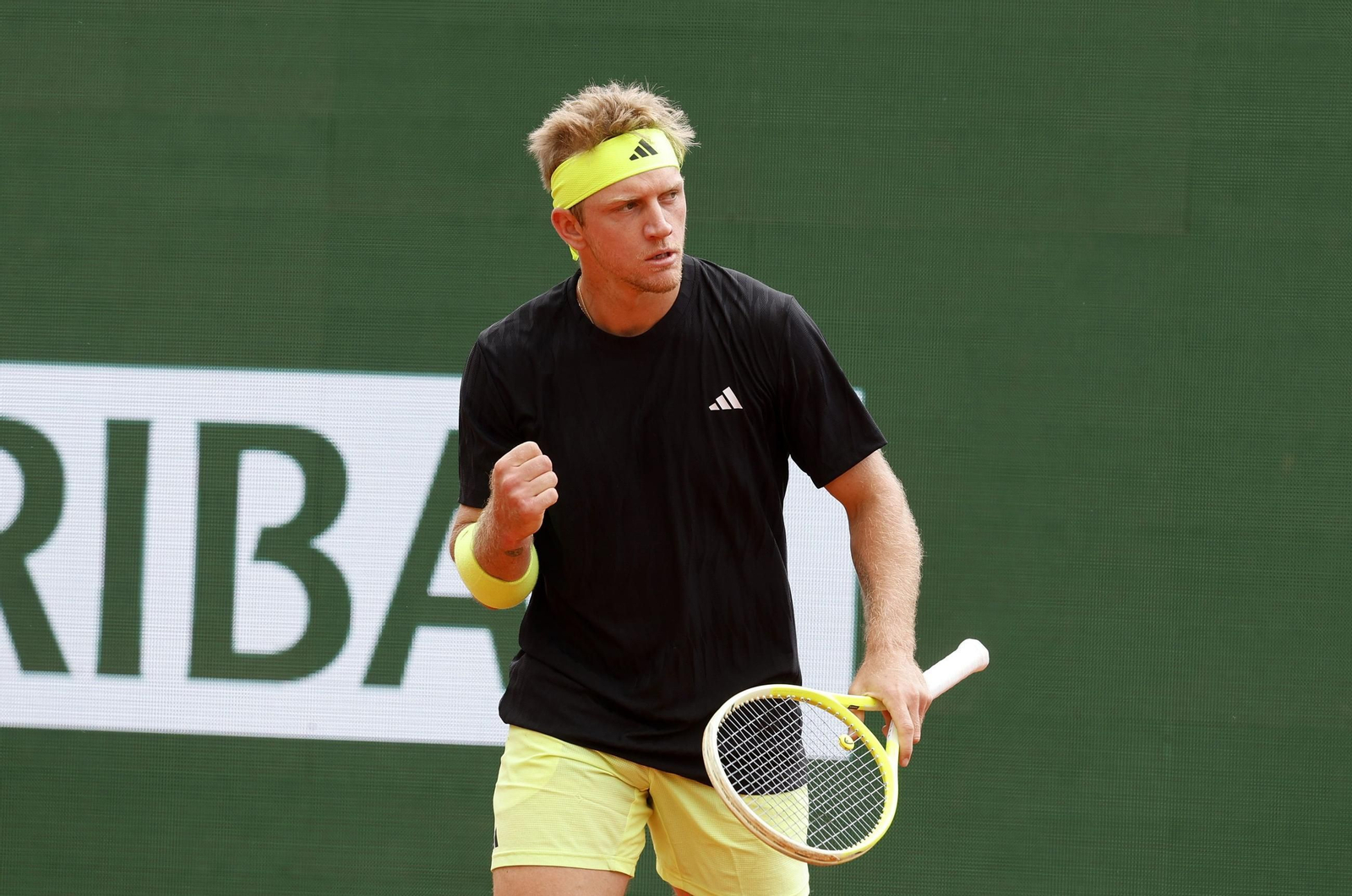 Davidovich festeja uno de sus puntos ante Popyrin.