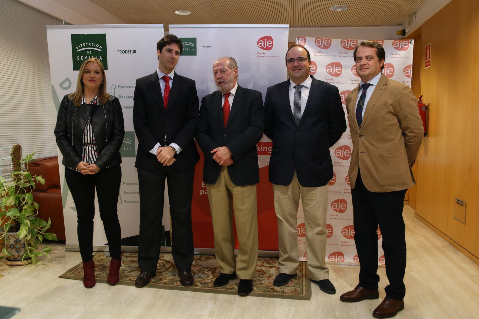 El presidente de la Diputación de Sevilla, ayer en la inaguración del primer 'Networking' del año.