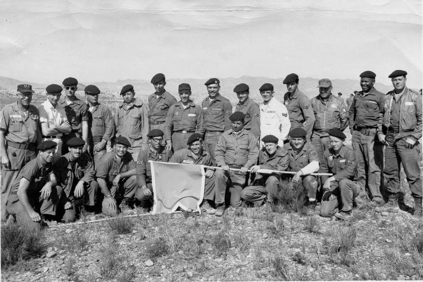 Soldados que participaron en las labores de limpieza de Palomares tras las caídas de las bombas nucleares.