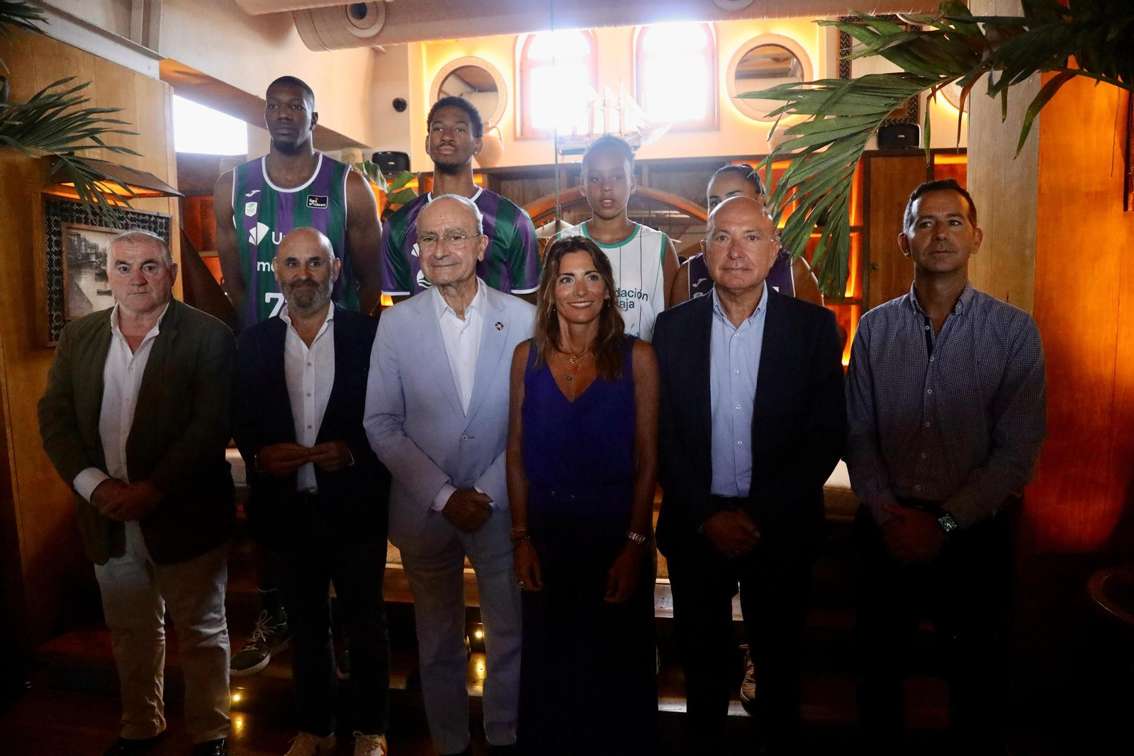 La presentación de las nuevas equipaciones del Unicaja, en fotos