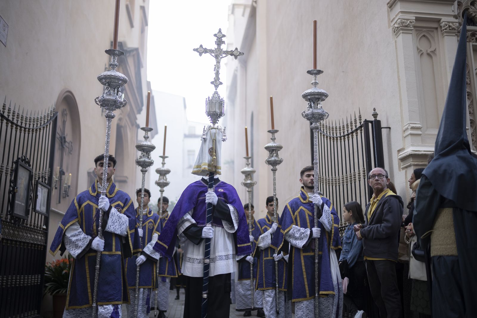 La Hermandad de la Misericordia en la Semana Santa de Huelva 2023, en imágenes