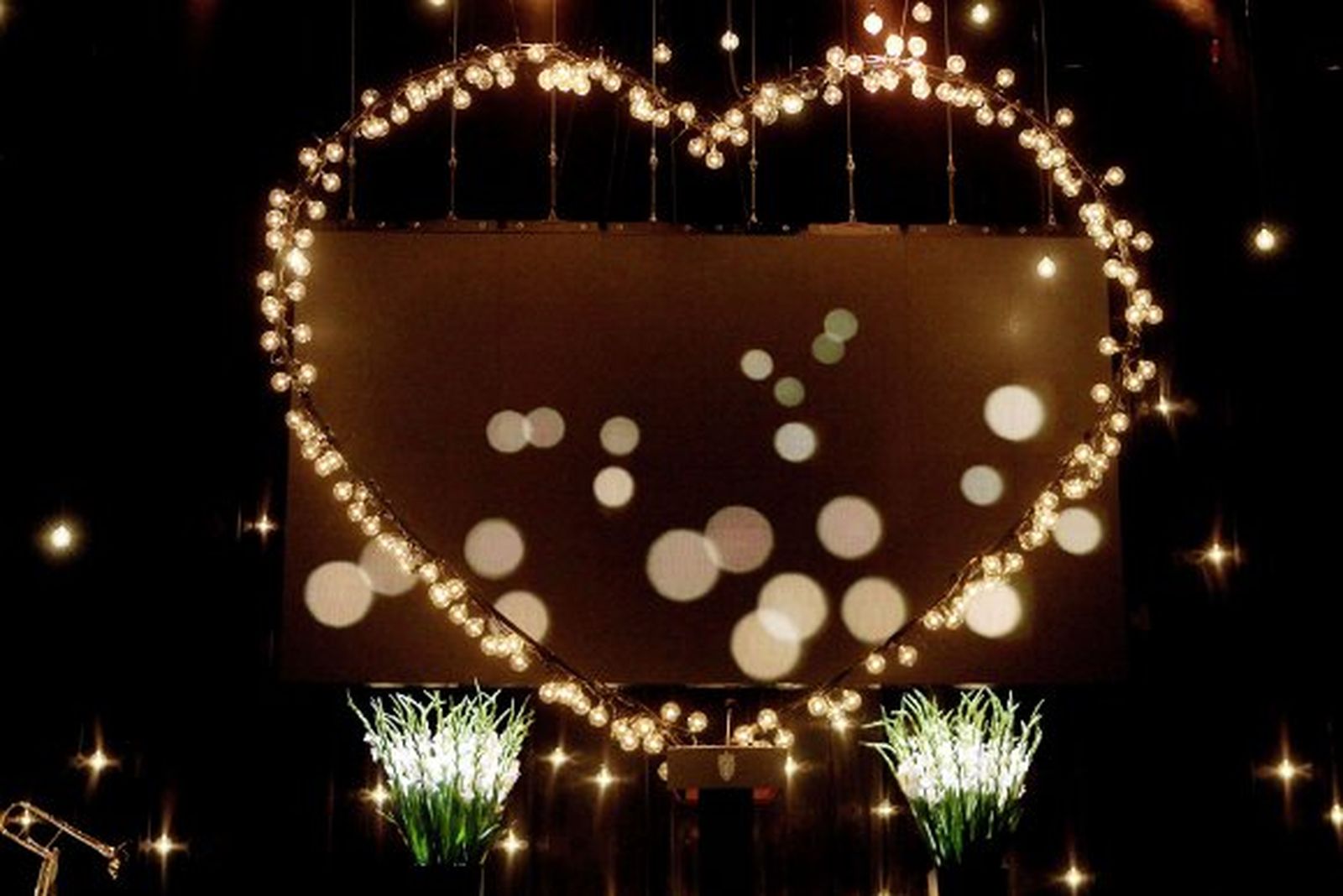 Último adiós a las víctimas de los atentados de Oslo y la isla de Utoya