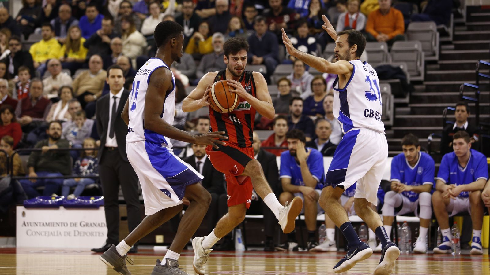 Josep Pérez, en una acción de ataque