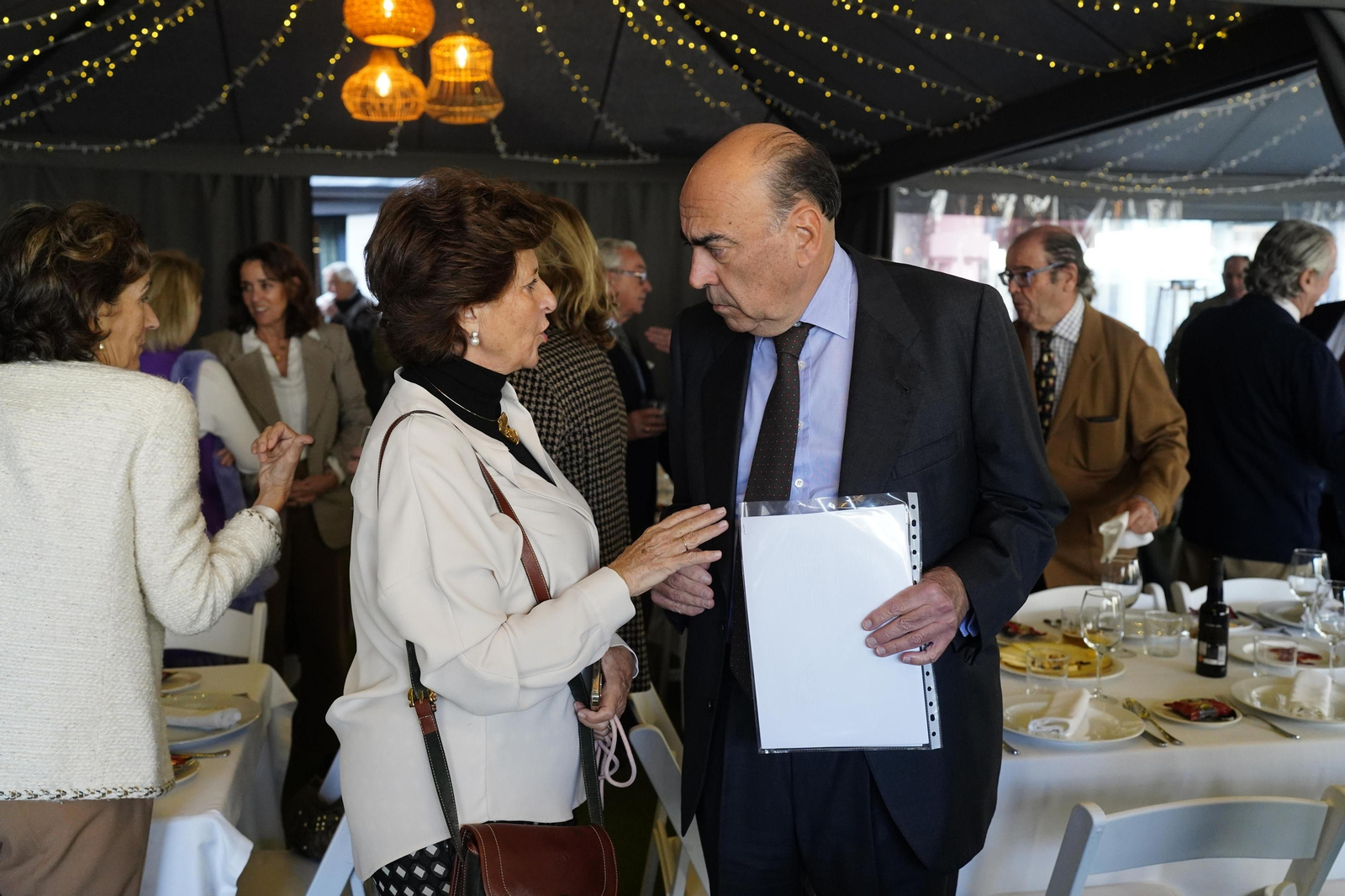 Homenaje a Luis Isasi en la berza navideña de los Jerezanos de la Diáspora Homenaje a Luis Isasi en la berza navideña de los Jerezanos de la Diáspora