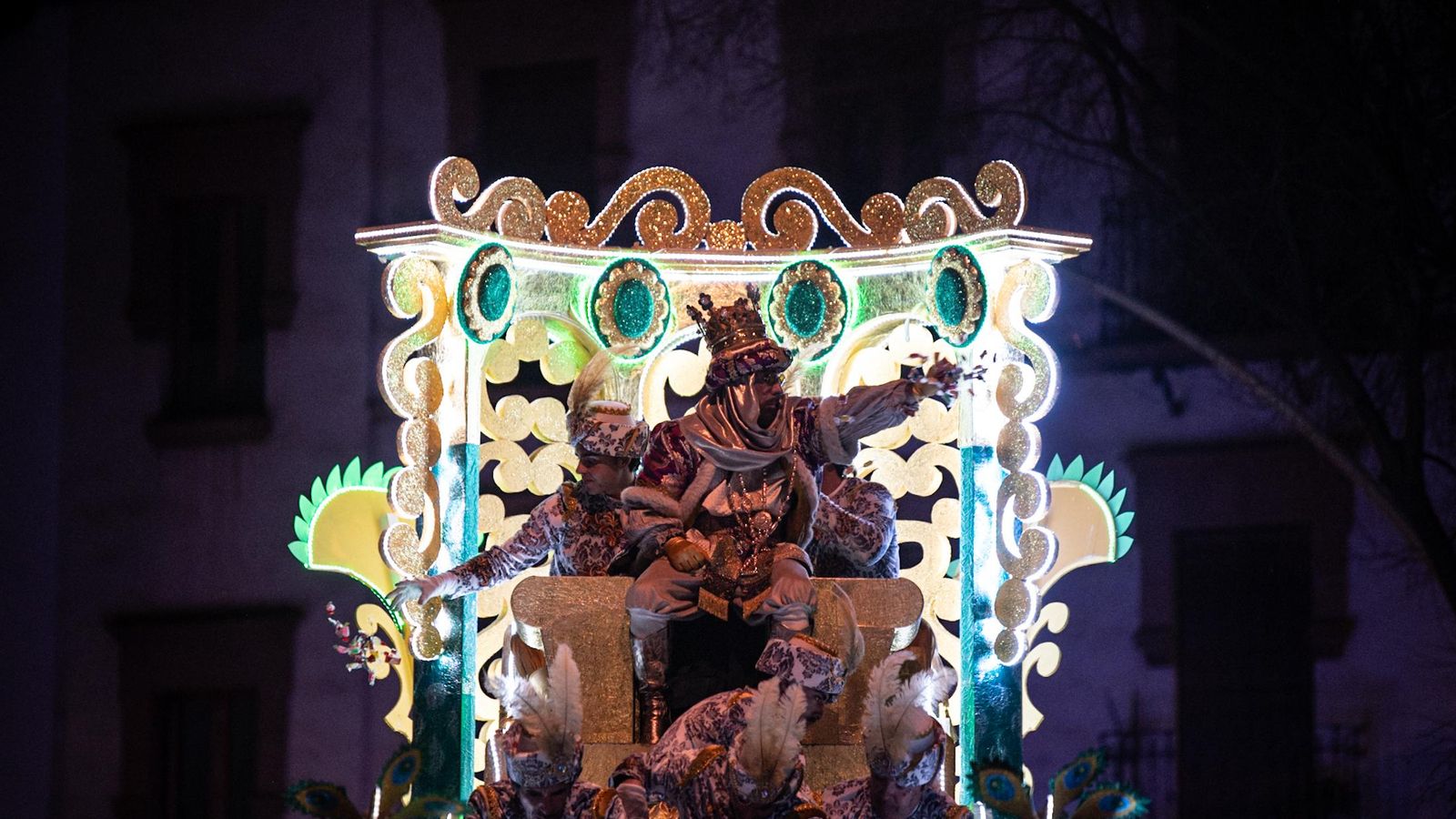 Las imágenes de la Cabalgata de los Reyes Magos en la Macarena