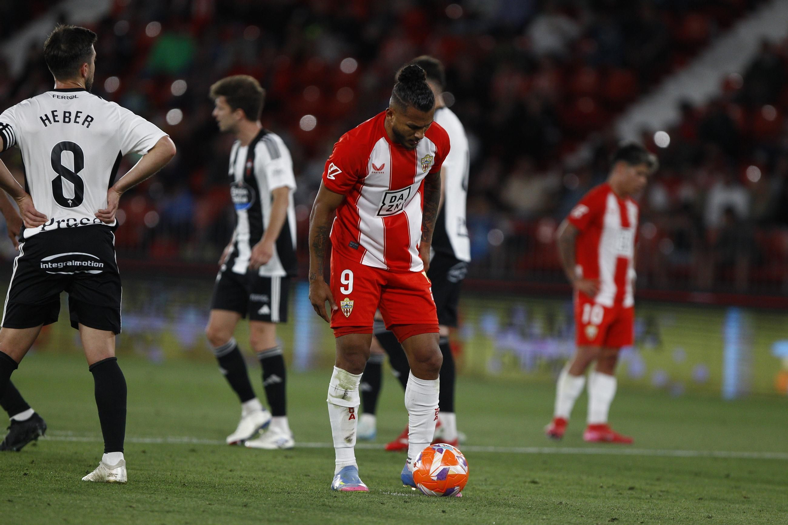 U.D. Almería-Racing Club Ferrol, en imágenes