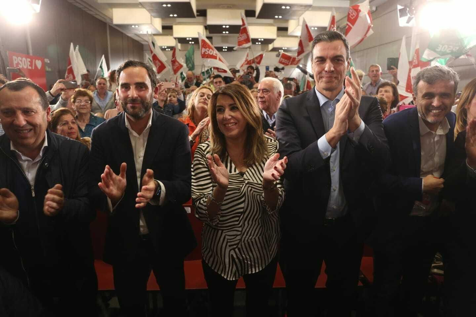 Pedro Sánchez y Susana Díaz, en un mitin en Málaga en la pasada campaña electoral.